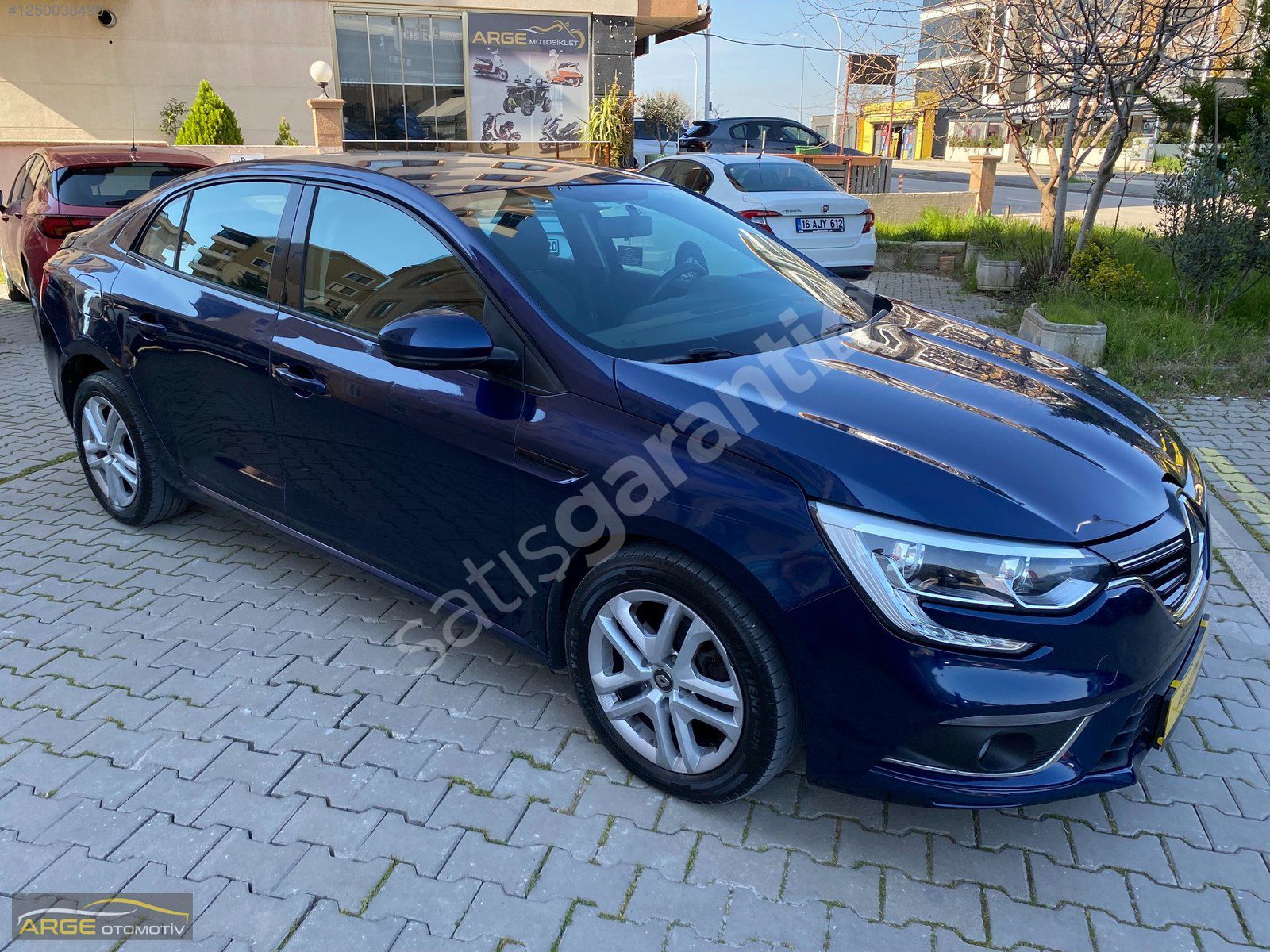 ARGEDEN 2018 MEGANE JOY PLUS BÜYÜK EKRAN DEĞİŞENSİZ