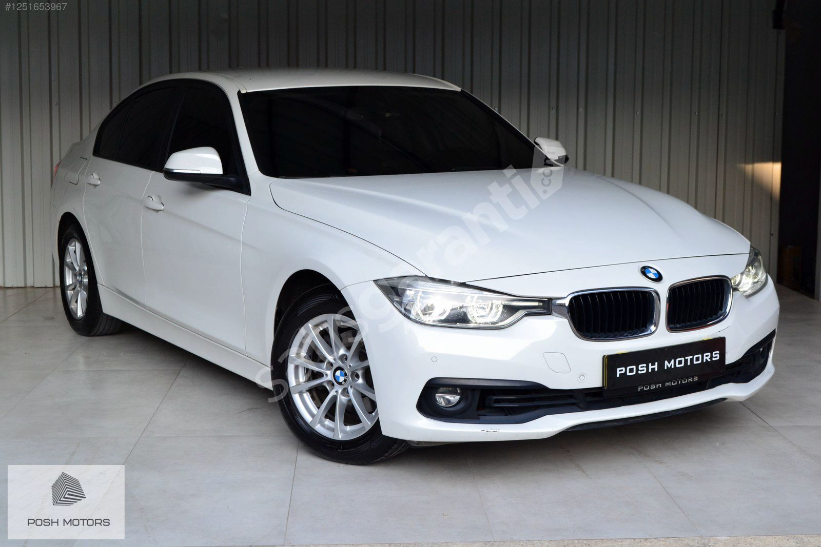 POSH MOTORS_2017 BMW 3.18İ JOY BORUSAN BAKIMLI MASRAFSIZ