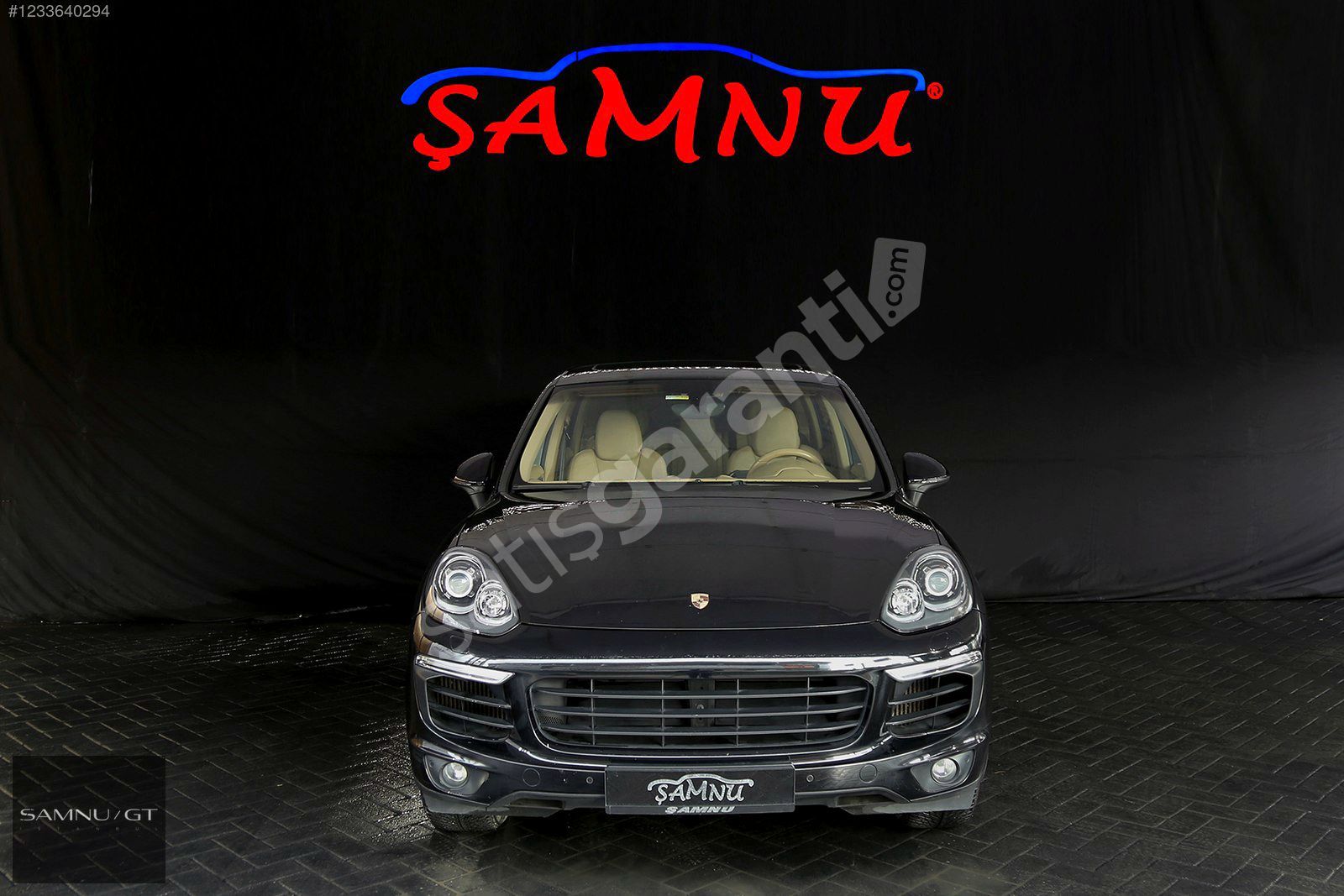 ŞAMNU'DAN 2015 PORSCHE CAYENNE 3.0D - BAYİ