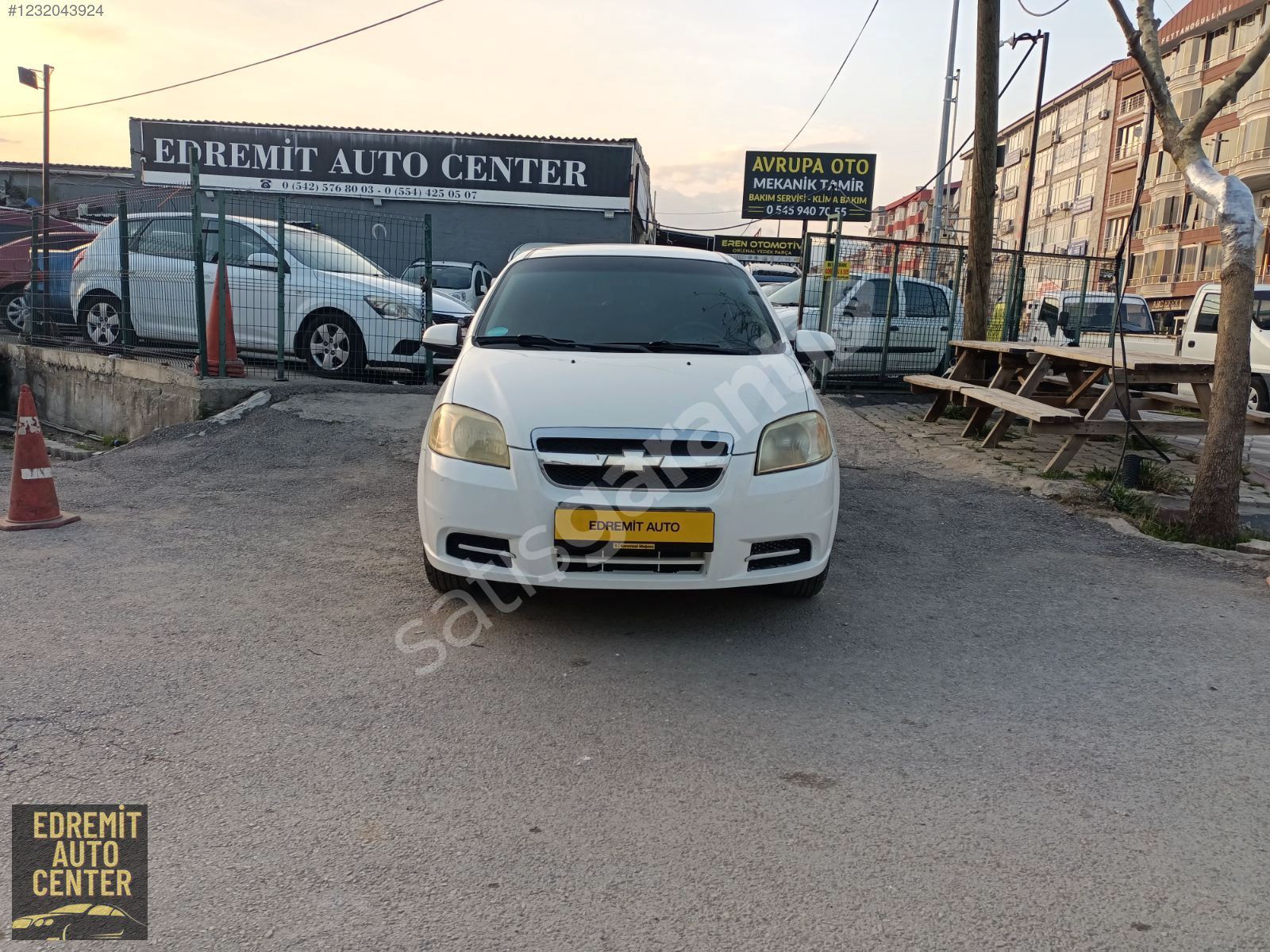 EDREMİT AUTOCENTERDAN 2011 CHEVROLET AVEA 1.4 LS KARTA 12TAKSİT