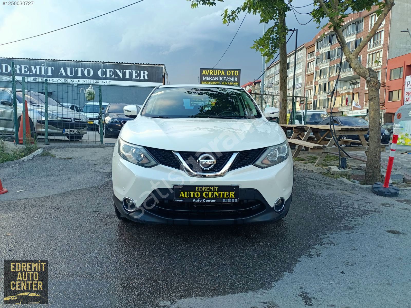 AUTOCENTERDAN HATASIZ 2015 QASHQAİ 1.2DİG-T TEKNA X-TRONİC 87.KM
