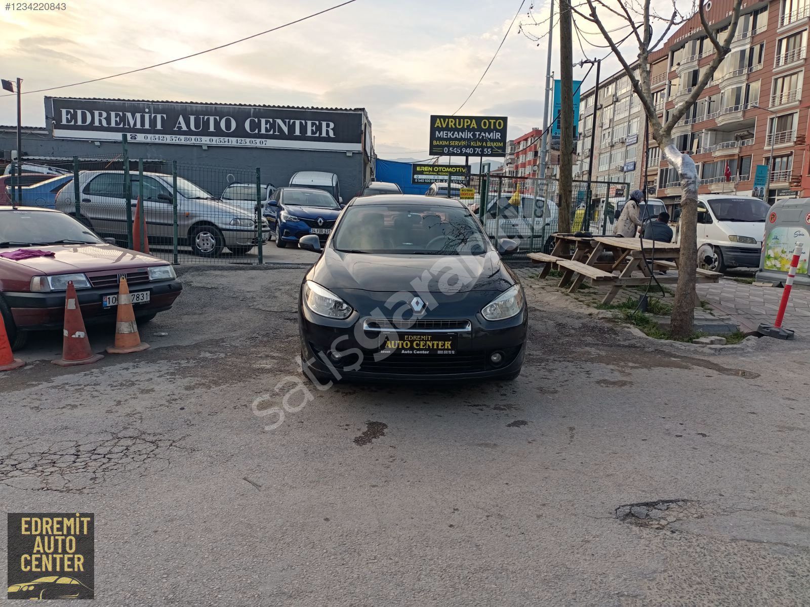 EDREMİT AUTOCENTERDAN 2010 FLUENCE 1.5DCİ EXTREME KARTA 12TAKSİT