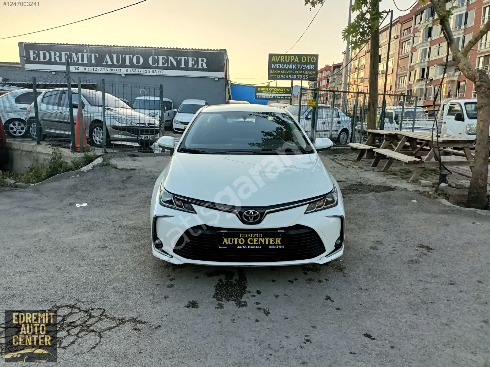 EDREMİT AUTOCENTERDAN HATASIZ 2022 COROLLA 1.5 DREAM K.K.12TAKST