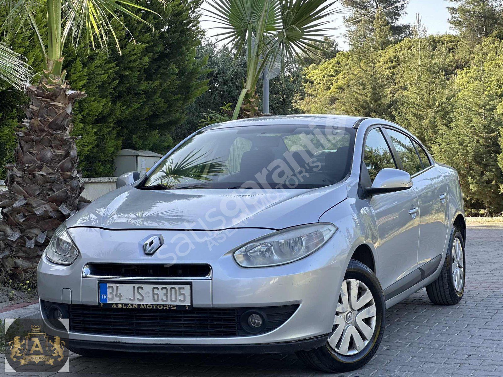 ASLAN MOTOR'S DAN 2012 MODEL FLUENCE OTOMATİK