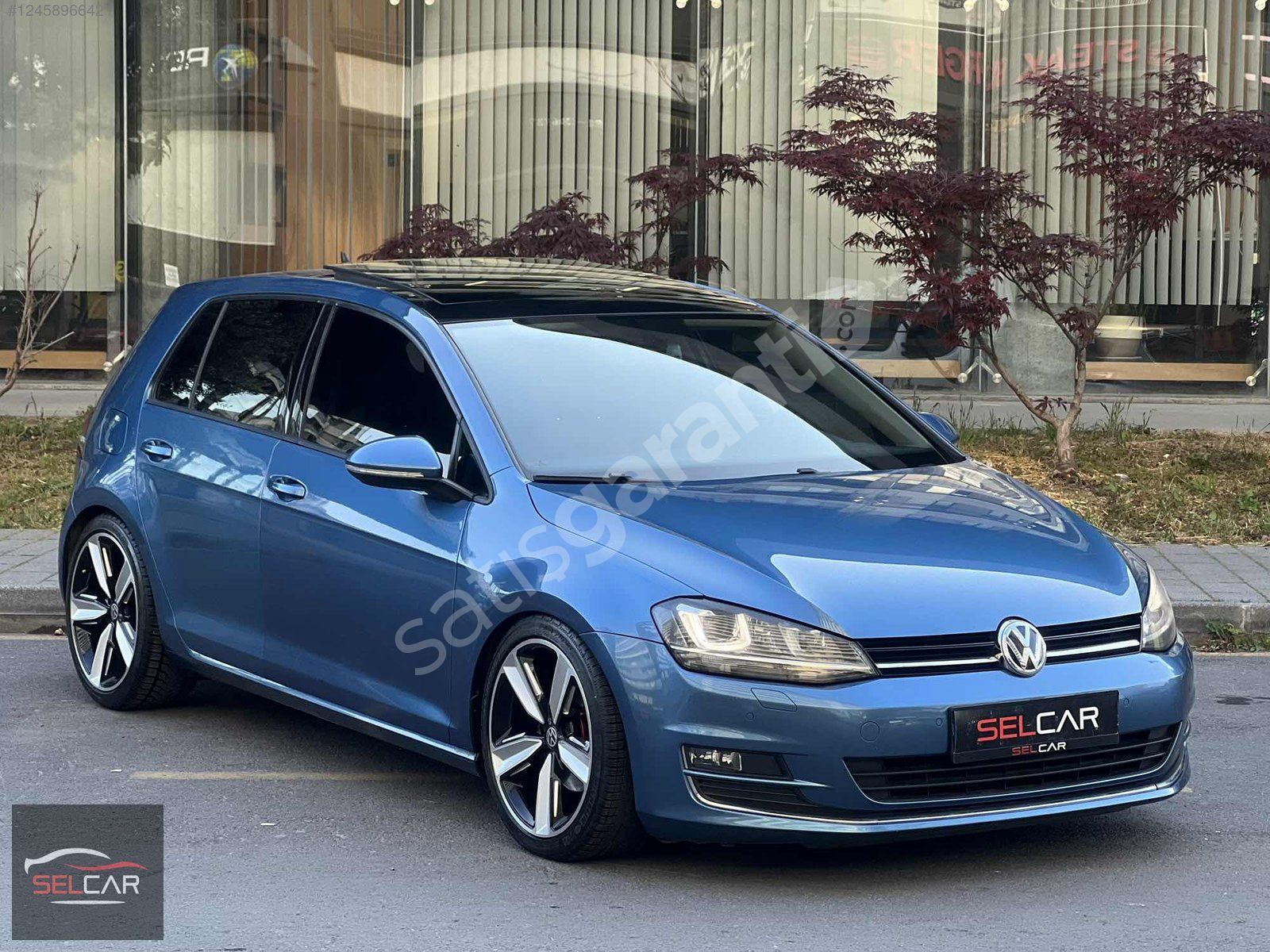 SEL-CAR'dan-2016-VOLKSWAGEN GOLF-DİZEL-OTOMATİK-CAM TAVAN