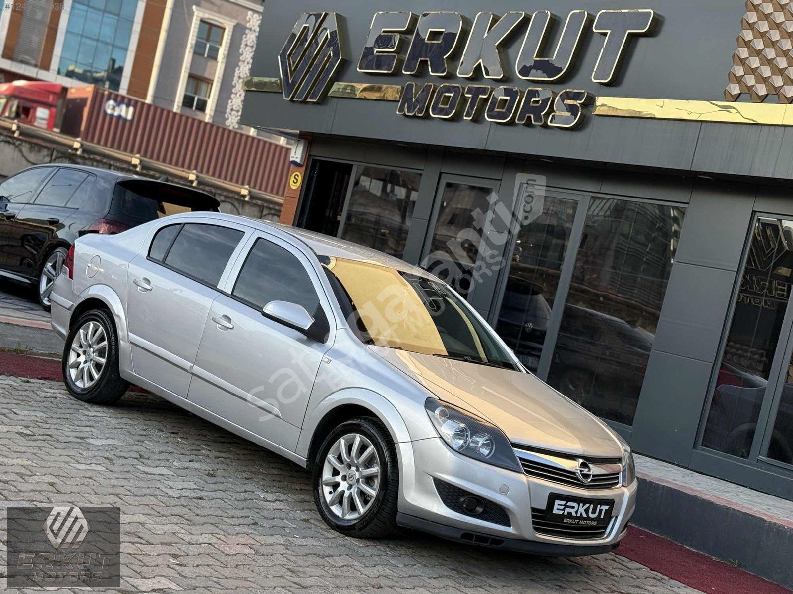 ERKUT MOTORS'DN TEMİZ OPEL ASTRA SEDAN MASRAFSIZ BAKIMLI