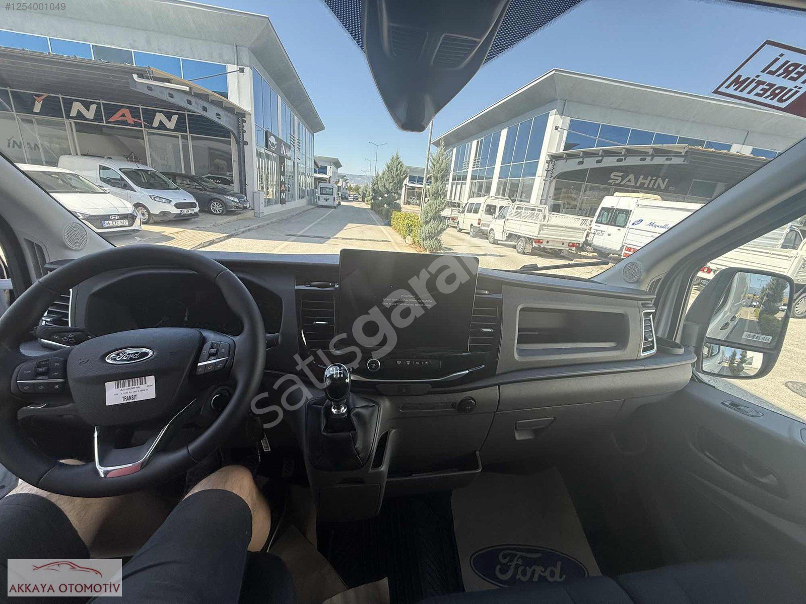 ALİ AKKAYA otomotiv de 350 Van 30 DAKİKAYA KREDİ