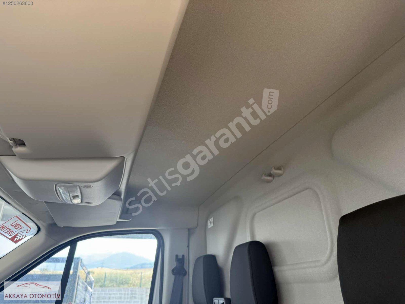 ALİ AKKAYA otomotiv de 350 yüksek tavan 30 DAKİKAYA KREDİ