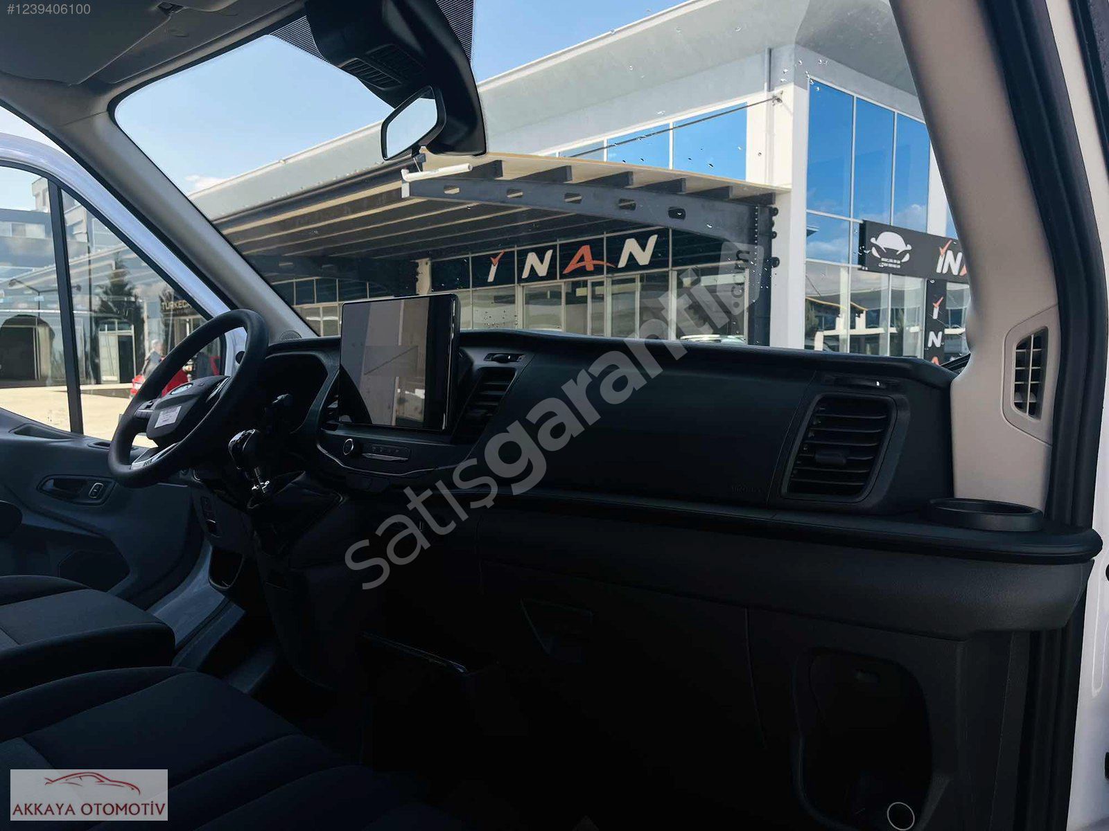 ALİ AKKAYA otomotiv de 350 M KAMYONET 30 DAKİKAYA KREDİ