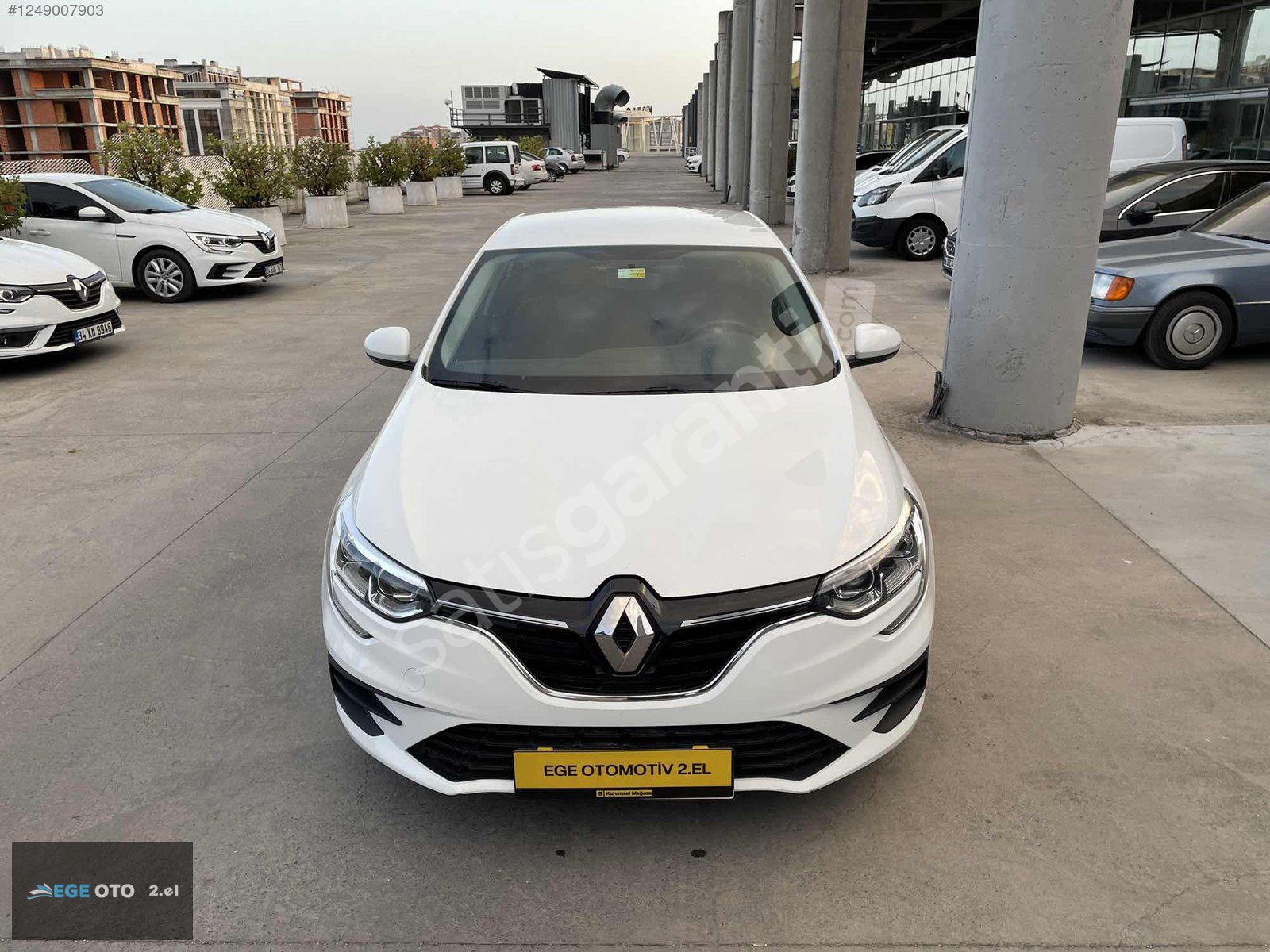 YETKİLİ SERVİS BAKIMLI DEĞİŞENSİZ 2021 MEGANE 1.3 TCE JOY 140 HP