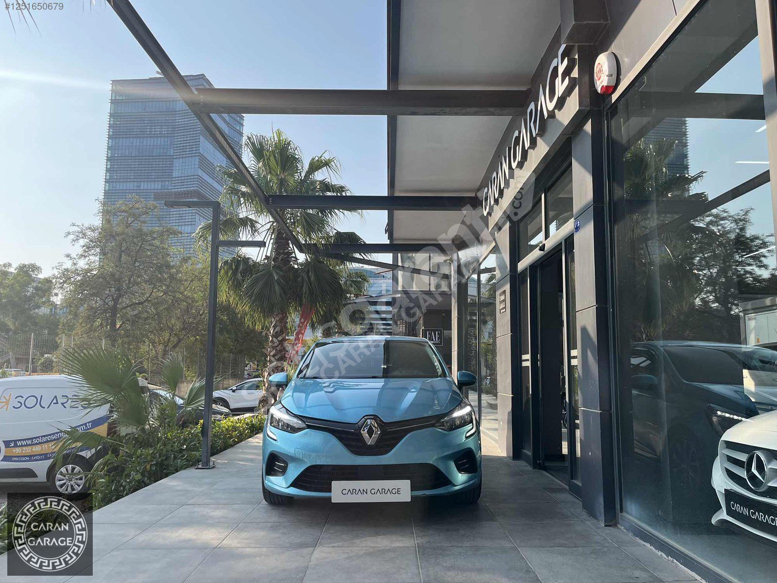 2021 BAYİ LANSMAN BOĞAZ MAVİSİ 1.3 TCE 130 HP OTOMATİK YENİ CLİO