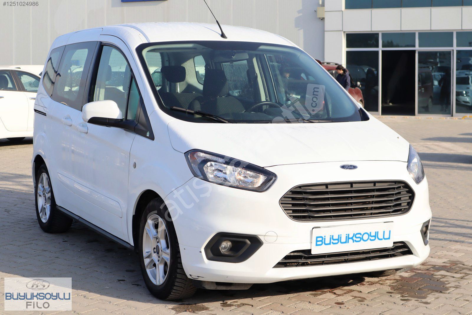 BÜYÜKSOYLU FİLO/2023 FORD TOURNEO COURİER 1.5 TDCI DELUXE 100 HP