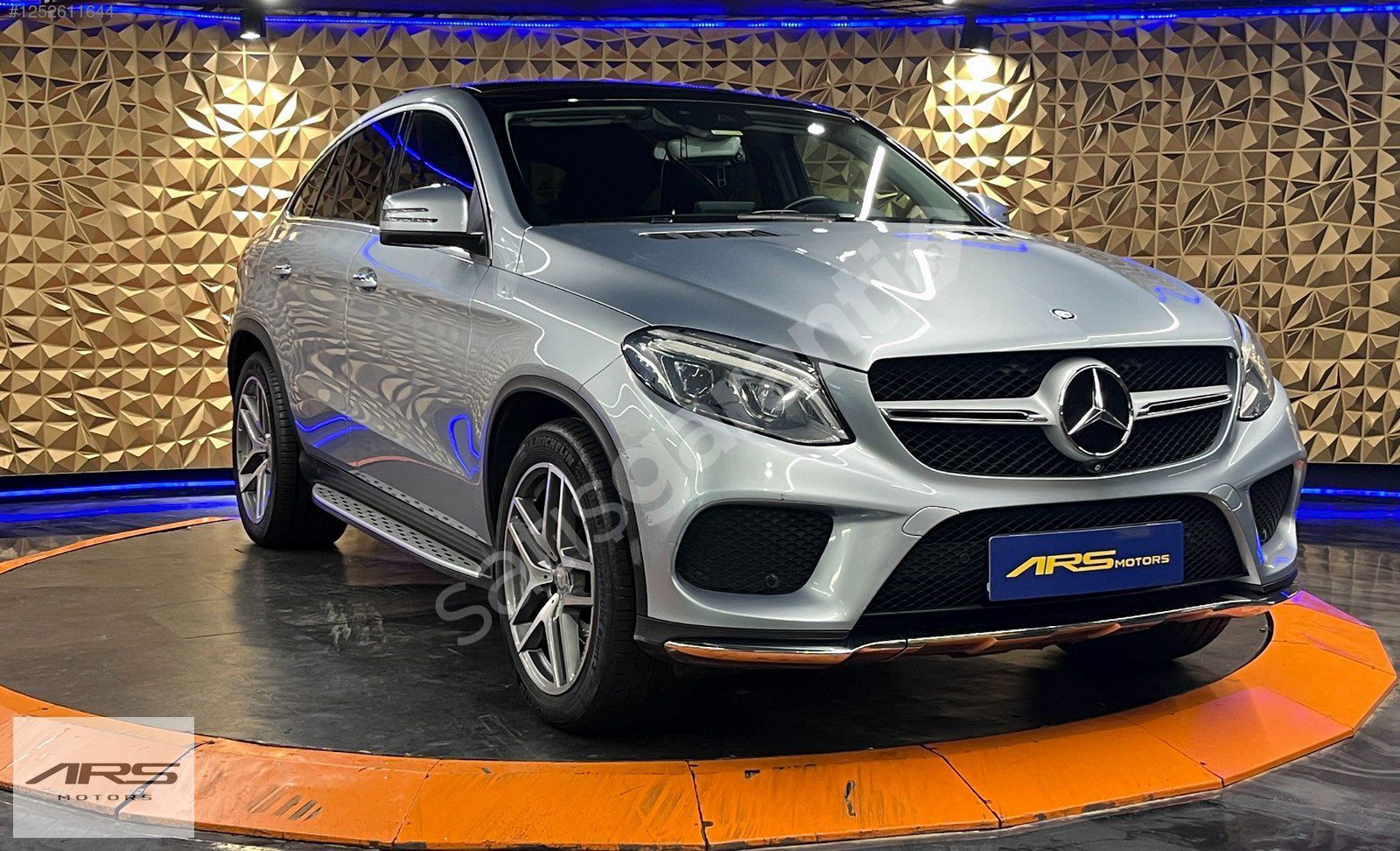 ARS MOTORS 2015 M-BENZ GLE 350 AMG COUPE+AIRMATIC+360+VAKUM