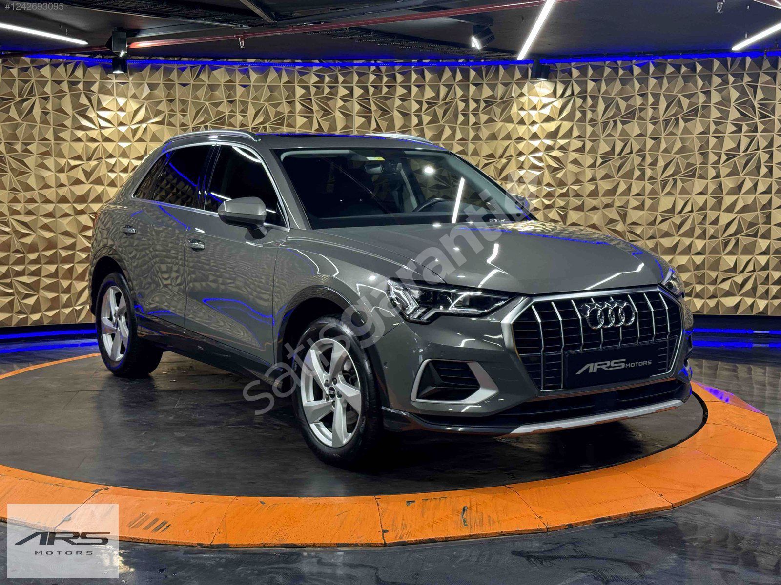 ARS MOTORS 2021 AUDI Q3 35 TFSI ADVANCED+SUNROOF+HAYALET+ISITMA