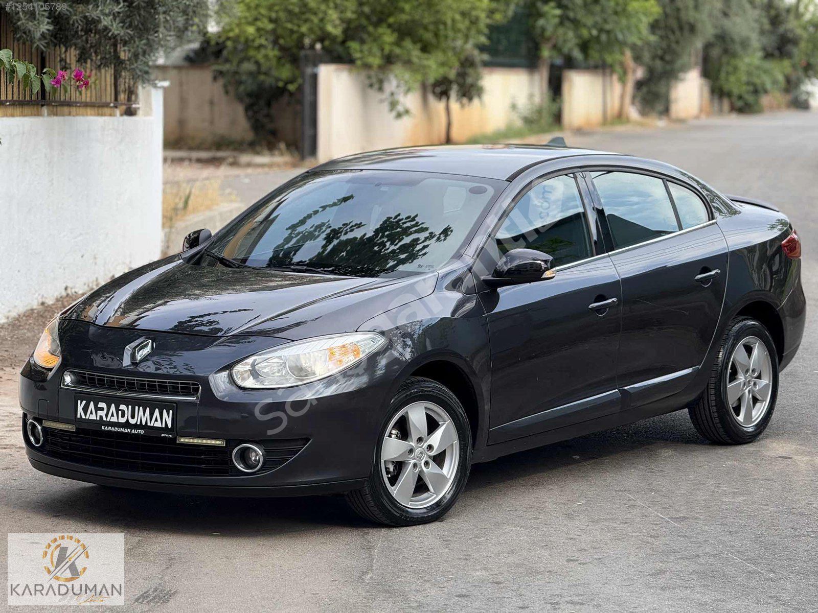 1,69 KREDİ İLE 165 BİN'DE OTOMATİK VİTES RENAULT FLUENCE EXTREME