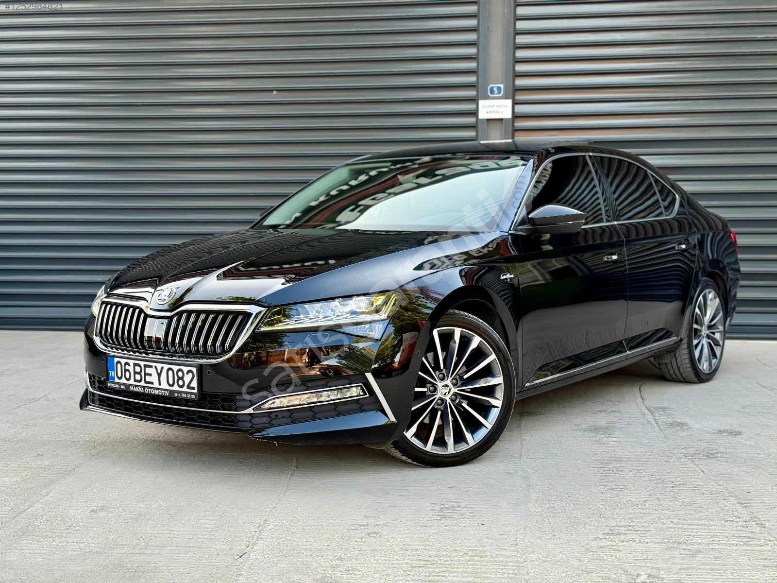 HAKKI OTO'DAN 2023 4*4 LAURİN&KLEMENT CRYSTAL SKODA SUPERB