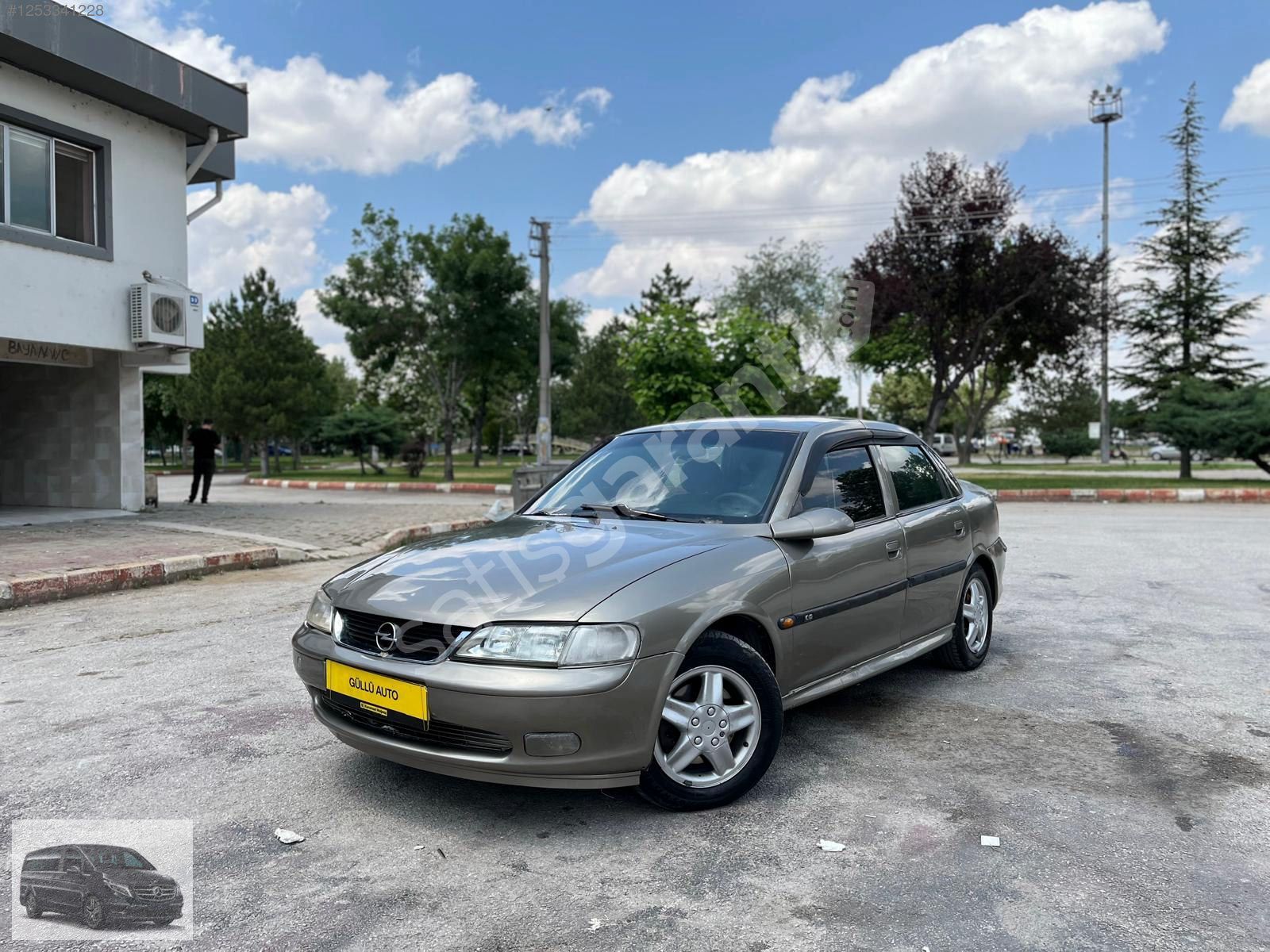 GÜLLÜ OTODAN 1998 VECTRA 2.0 CD KARTA 12 TAKSİT ELDEN TAKSİT