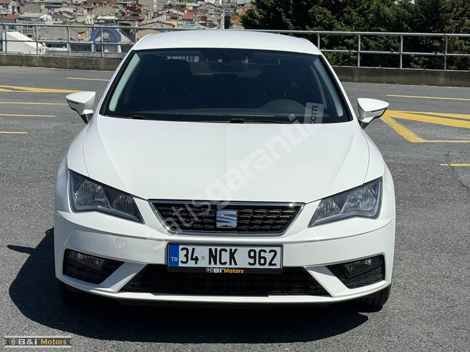 Bİ MOTORS'TAN SEAT LEON 1.6 TDİ STYLE DİZEL OTOMATİK