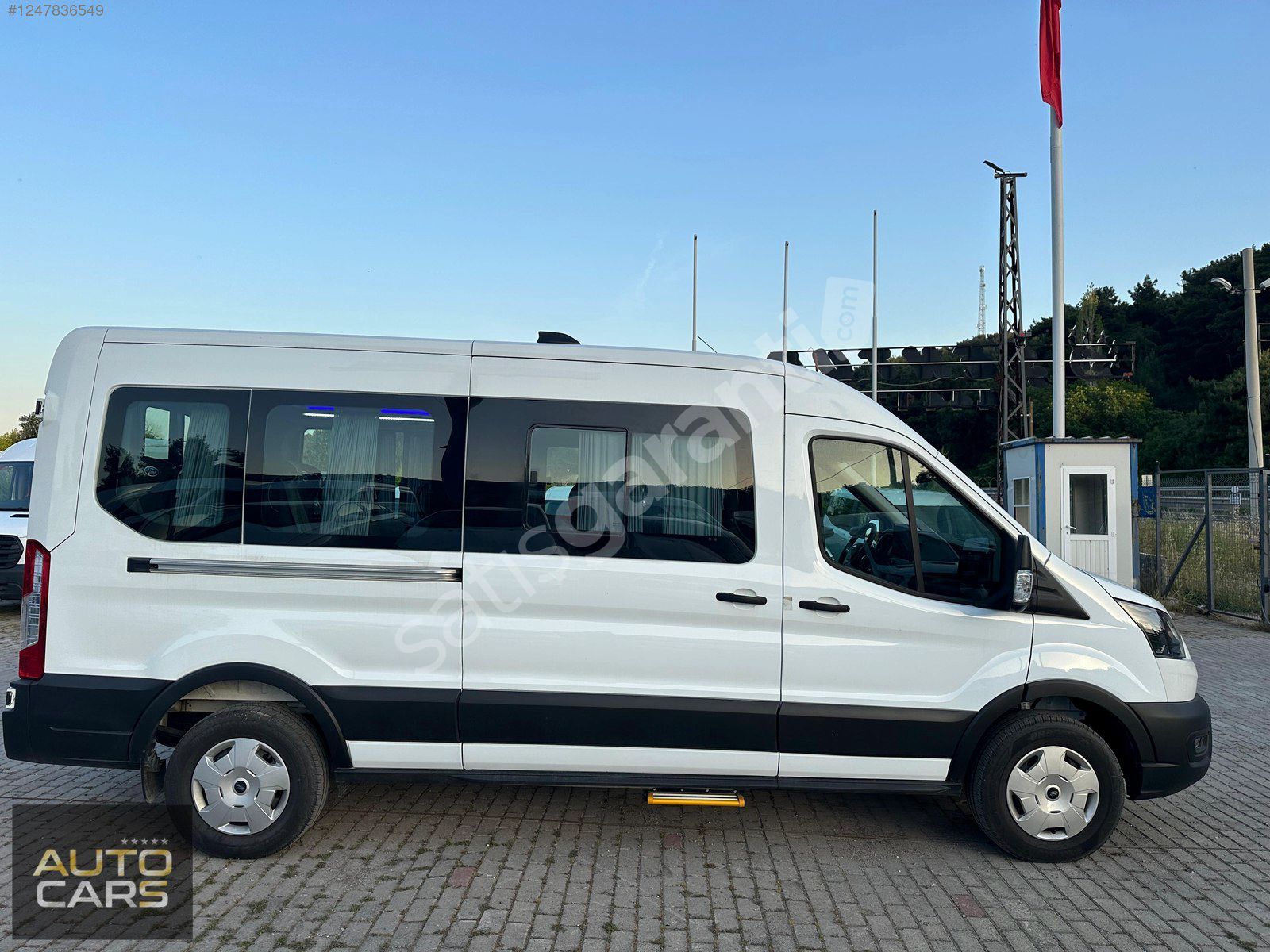 2024 TRANSİT 14+1 SIFIR 350L ÇİFT KLİMA HAYALET EKRAN