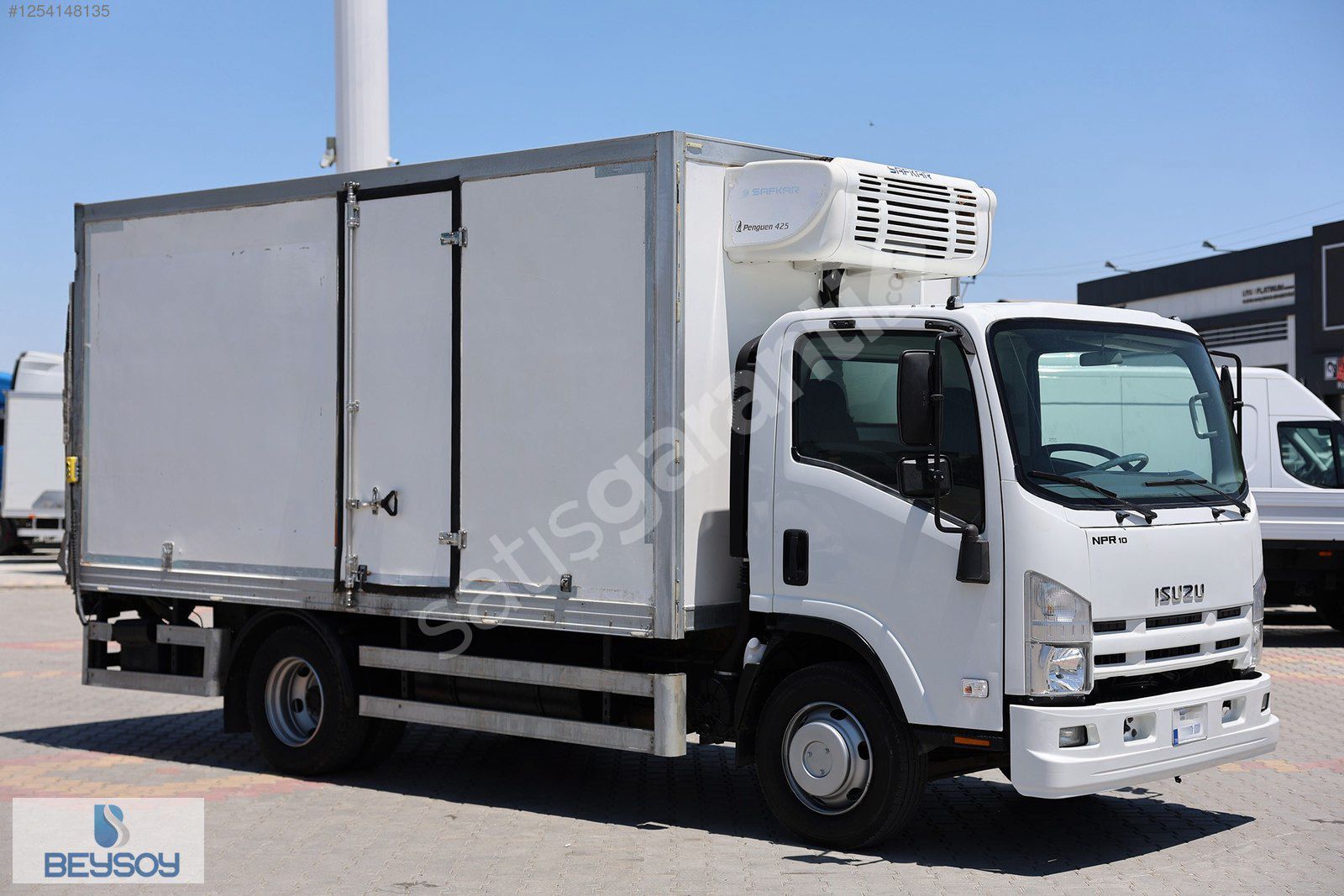 BÜYÜKSOYLU BEYSOY'DAN 2014 NPR 10 SAFKAR 425 SOĞUTUCULU LİFTLİ