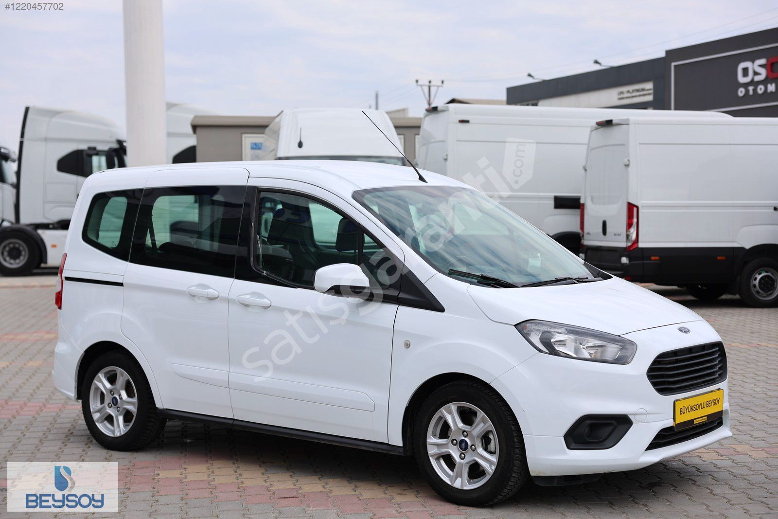BÜYÜKSOYLU BEYSOY'DAN 2023 TOURNEO COURİER 1.5 TDCI DELUX 100HP