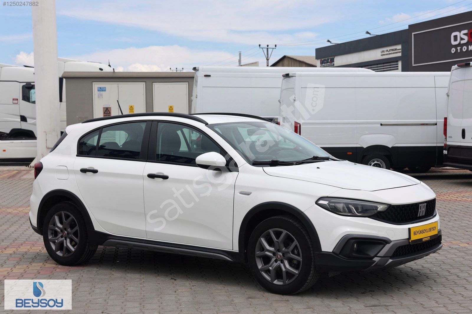 BÜYÜKSOYLU BEYSOY'DAN 2022 EGEA CROSS URBAN 1.5 T4 HYBRID 130 Hp