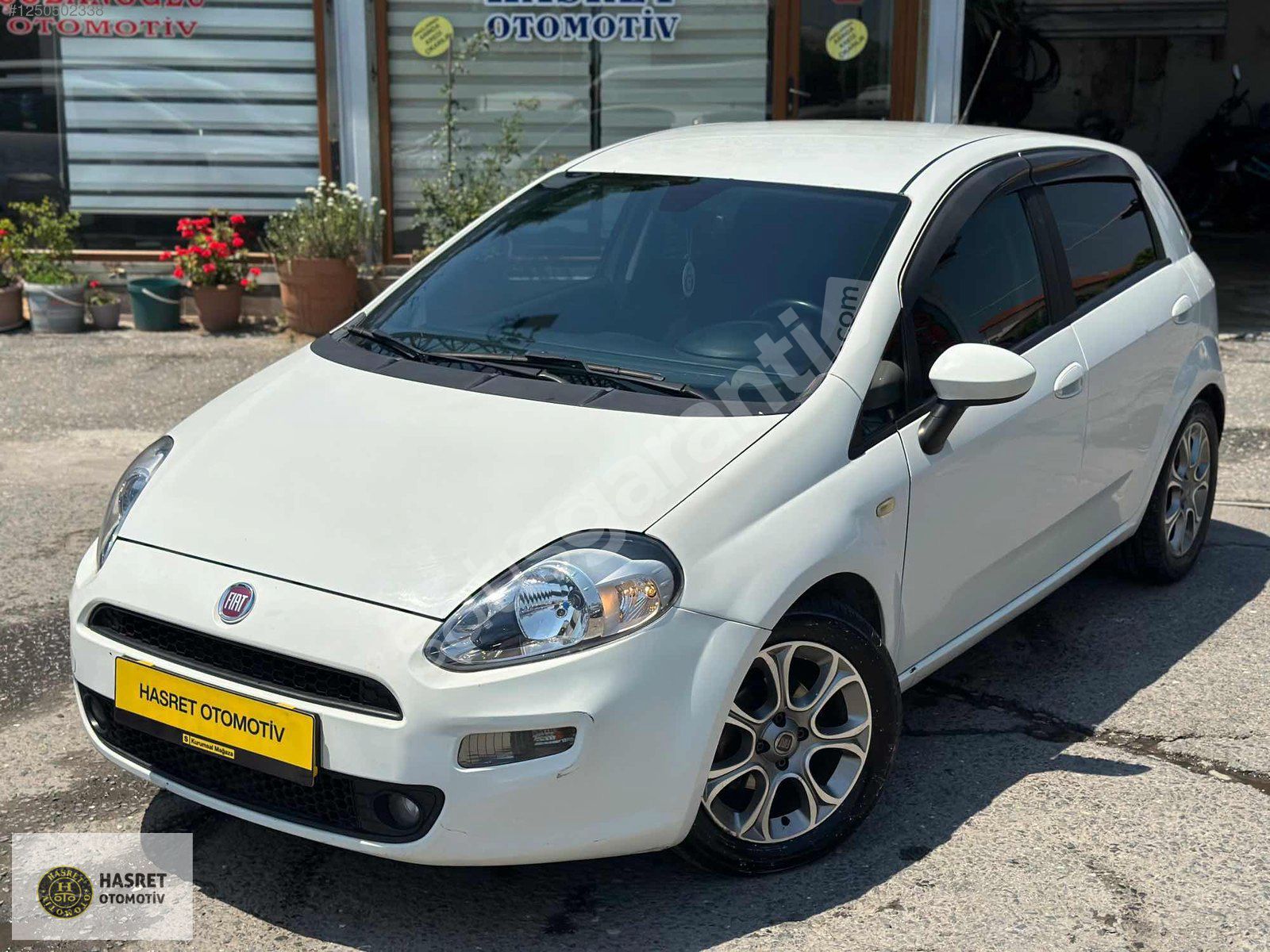 2013 MODEL+122 BİN KİLOMETRE+1.3 M.JET LOUNGE PAKET