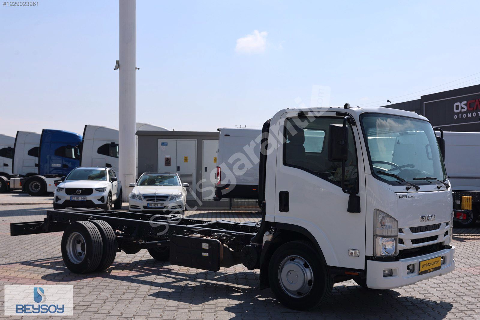 BÜYÜKSOYLU BEYSOY'DAN 2021 ISUZU NPR 7.5 LONG ŞASE KAMYON