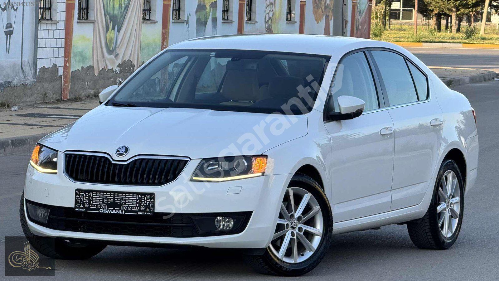 2013 BOYASIZ ÇİZİKSİZ 1.6 TDİ DSG 105 HP İÇİ BEJ SKODA OCTAVİA
