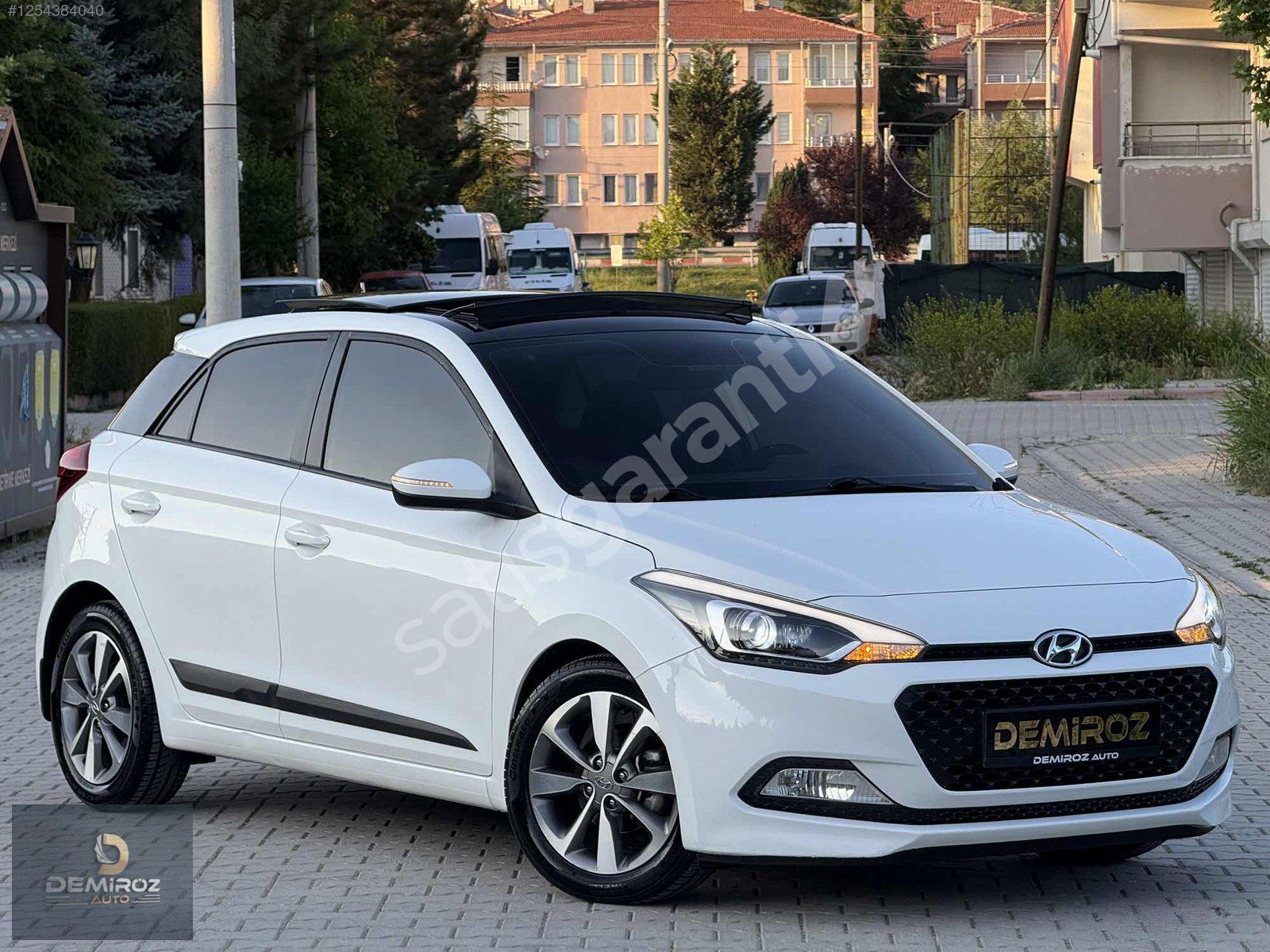 */88.000/* KM HATASIZ BOYASIZ İ20 ELİTE OTOMATİK CAM TAVAN LPG