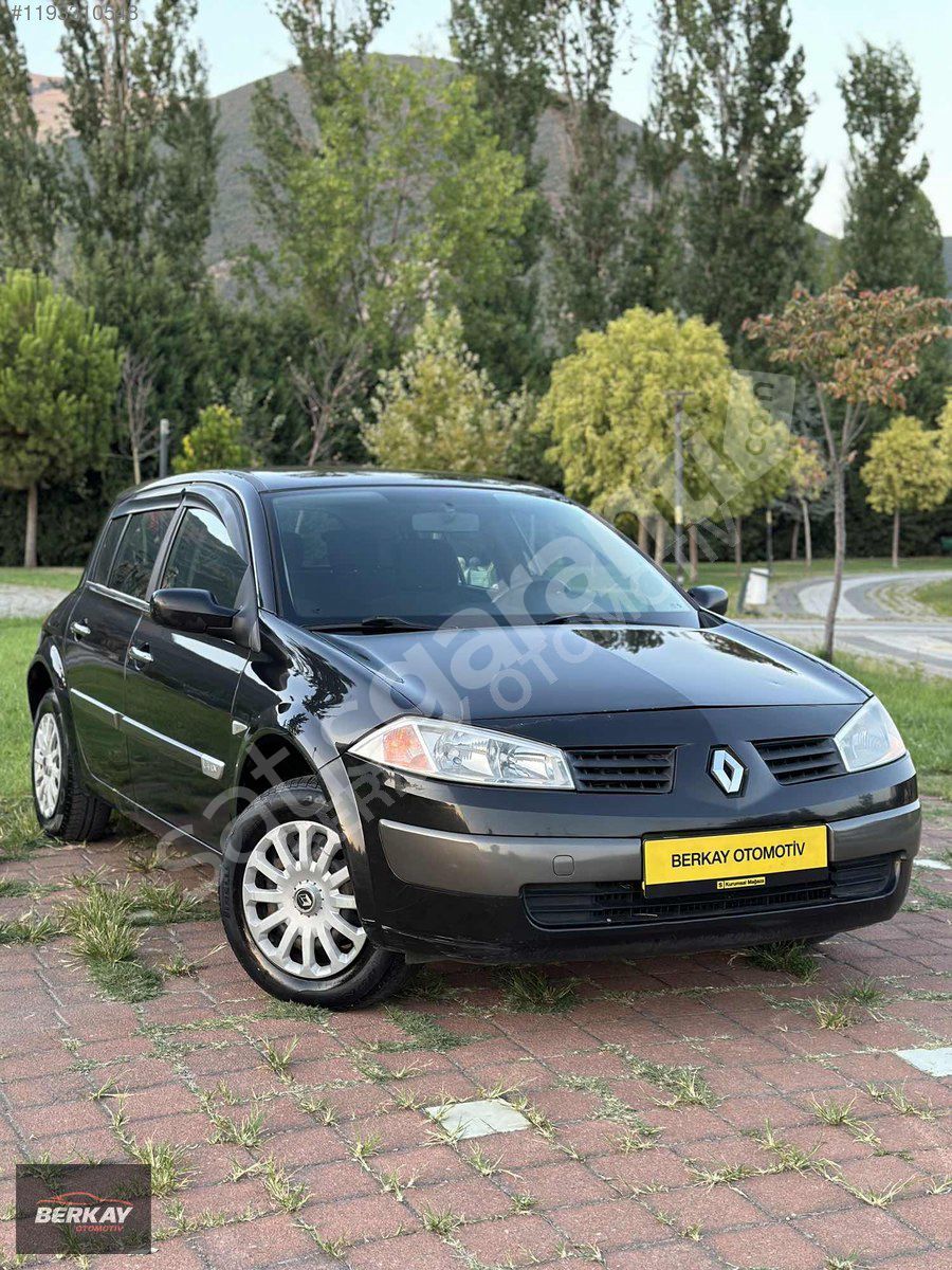 BERKAY OTOMOTİV RENAULT MEGANE DEĞİŞENSİZ HASAR KAYITSIZ