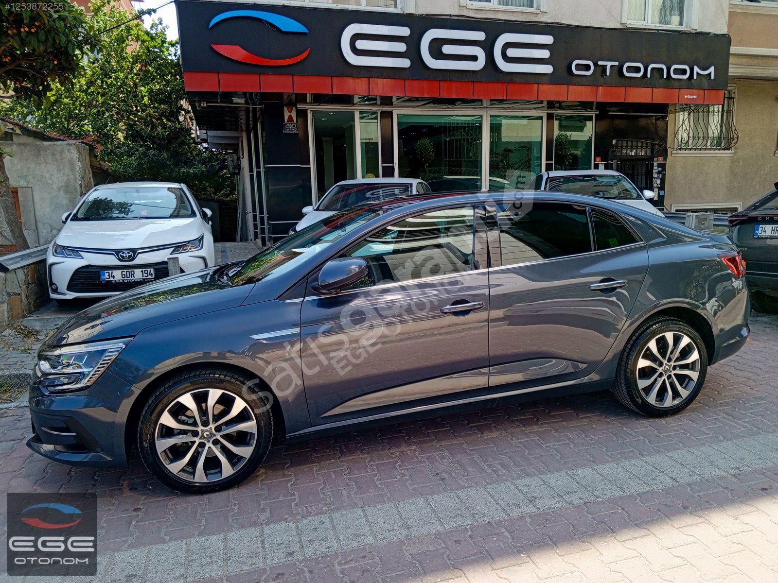 HATASIZ BOYASIZ 1.3TCe İCON 57.OOO KM TESLA EKRAN+HAYALET