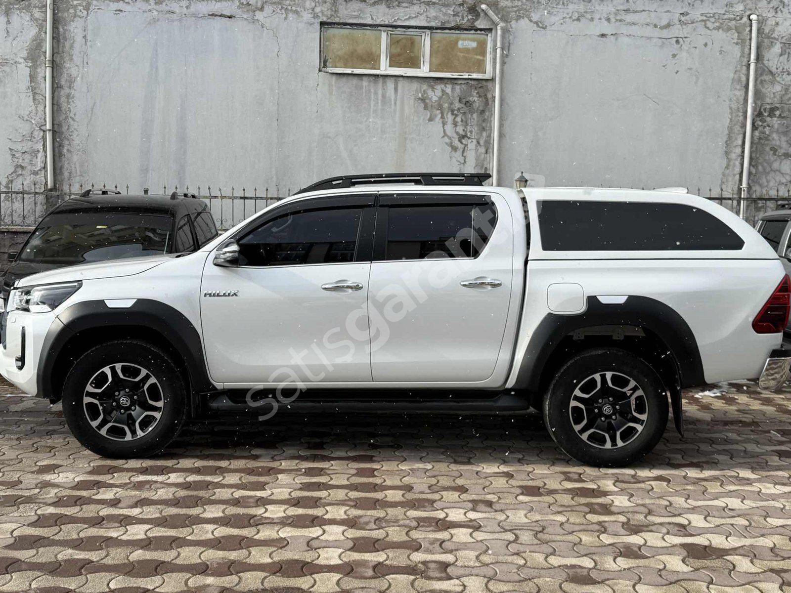 SEVİNÇOĞLU DAN 2022 MOD HİLUX Hİ-CRUİZER 70000 KM HATASIZ