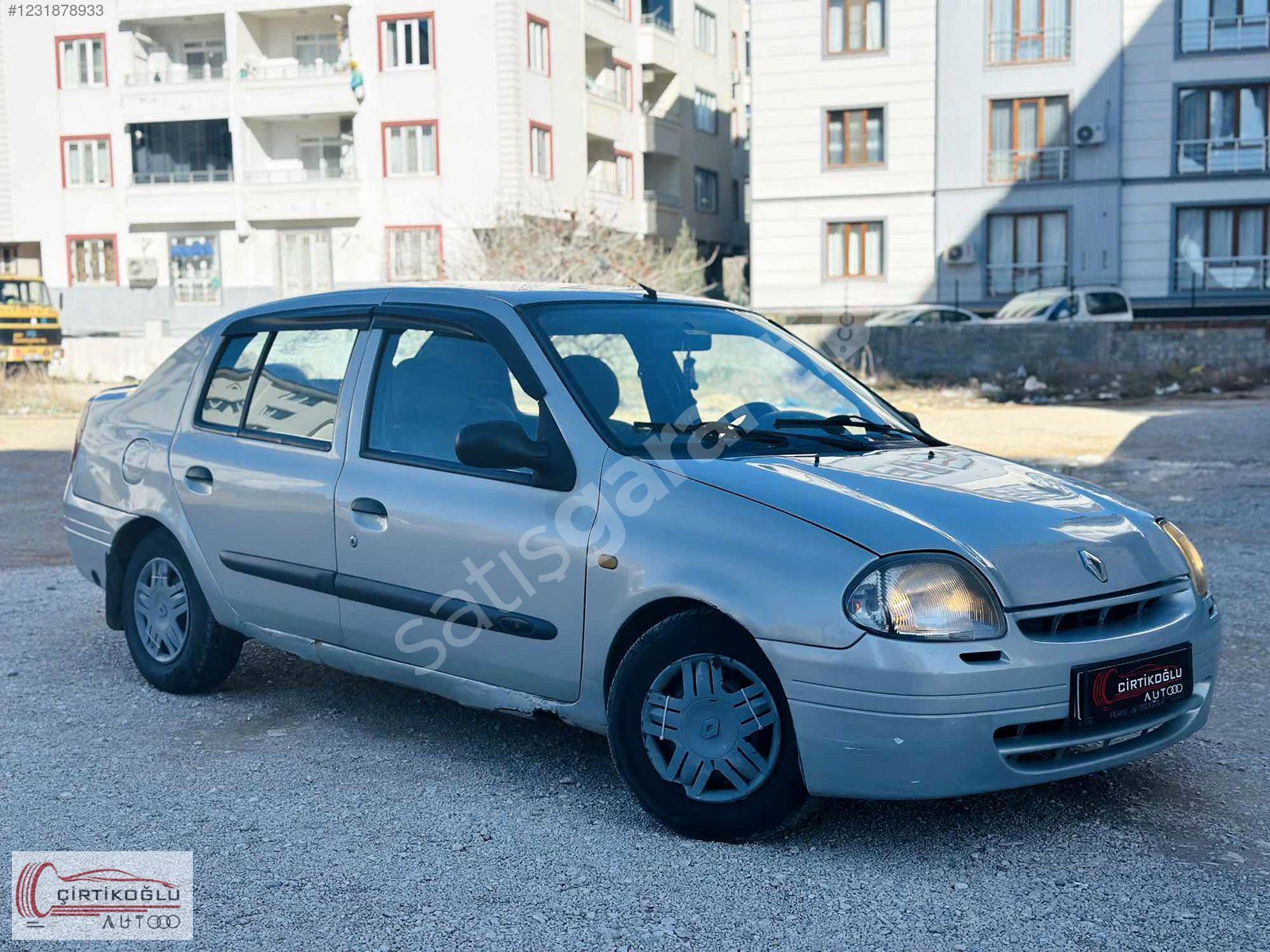 ÇİRTİKOĞLU'ndan 2001 RENAULT CLİO 1.4 BENZİN /LPG MASRAFSIZ