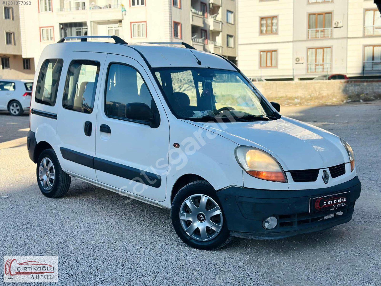 ÇİRTİKOĞLU'ndan 2004 RENAULT KANGO 1.5 DCİ MASRAFSIZ TEMİZ