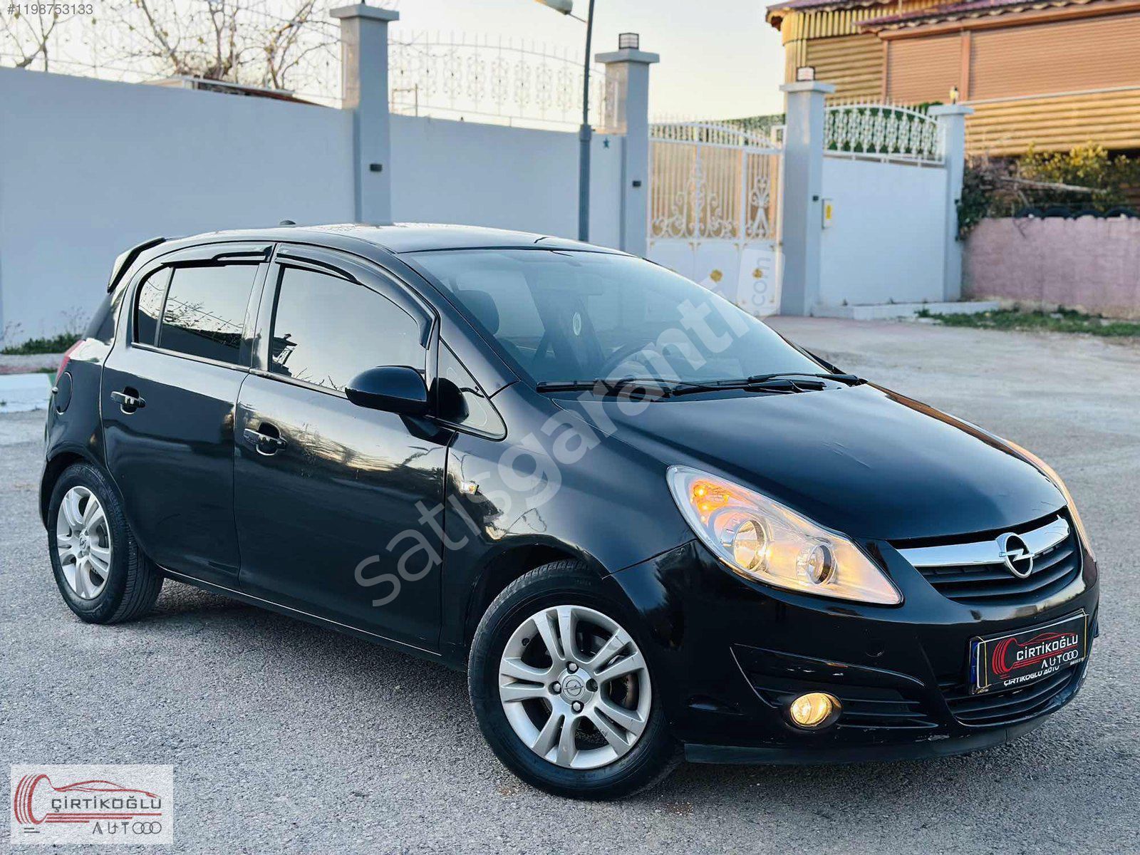 ÇİRTİKOĞLU'ndan 2010 OPEL CORSA 1.3 CDTİ ENJOY 193.000 KM