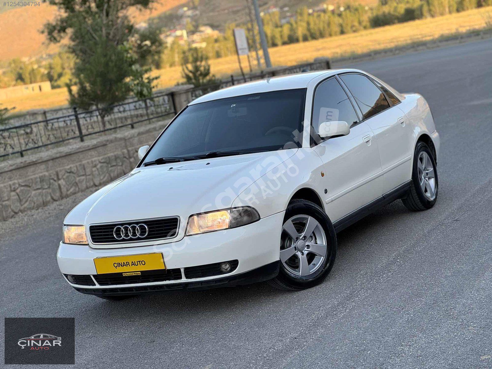 EMSALSİZ TEMİZLİKTE AUDİ A4SEDAN 1.6 16V BENZİN-LPG 320BİN KM'DE