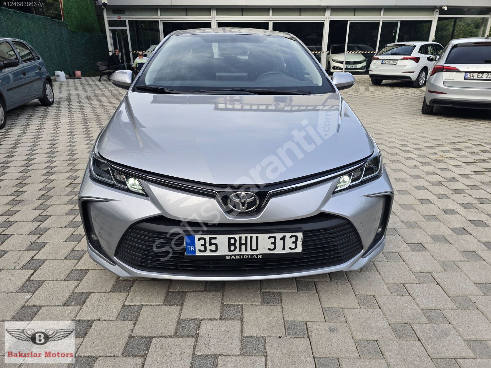 2022 Corolla 1.5 Dream Otomatik Boyasız Tramer Siz