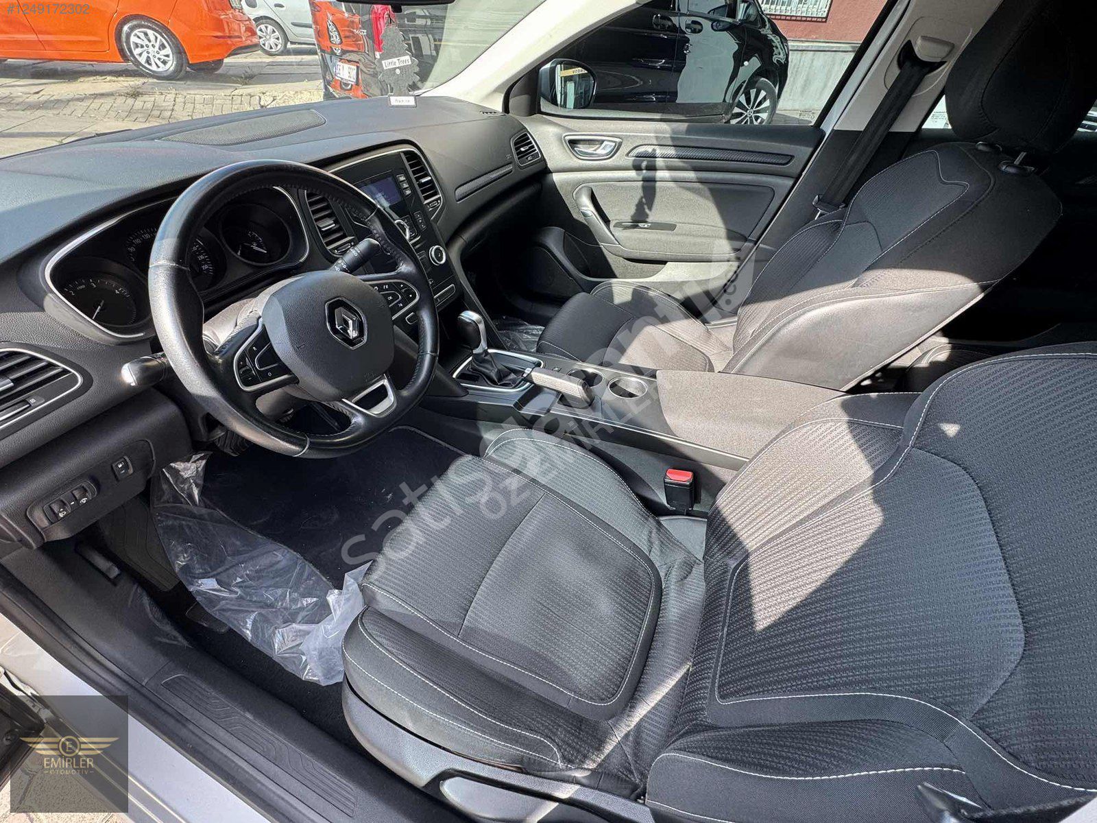 EMİRLER OTOMOTİV'DEN RENAULT MEGAN 1.5 DCİ