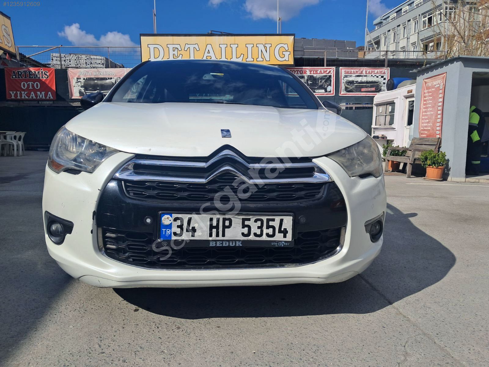 2012 MODEL DS 4 SPORT