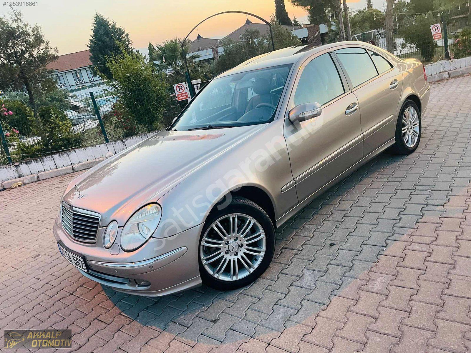 MERCEDES E200 KOMP. AVANT K. ISIT K. SOGUT E2 PAKET MAVİ CAM