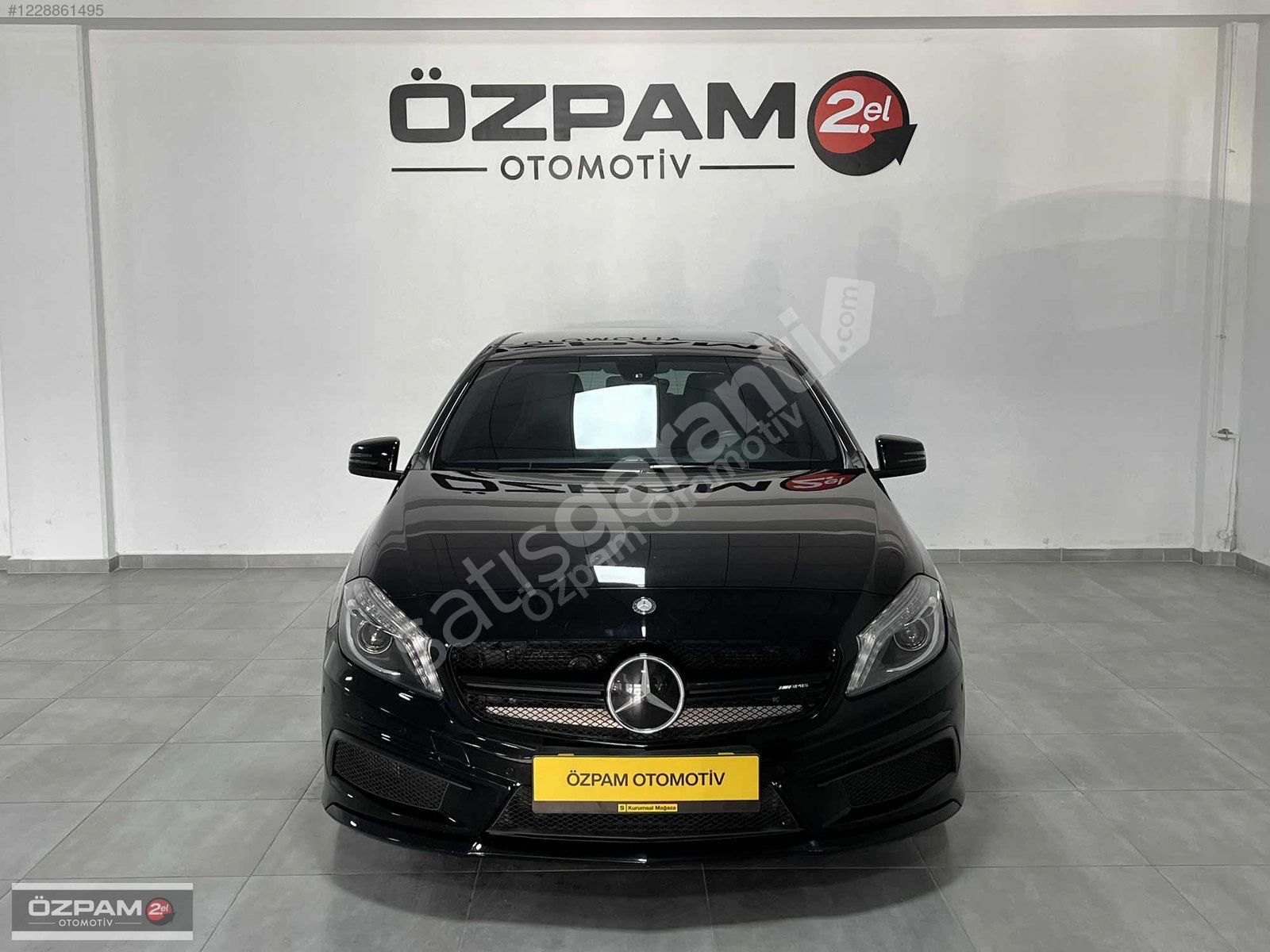 ÖZPAM 2.EL'DEN 2015 MERCEDES A 45 AMG 7G-DCT 360 BG