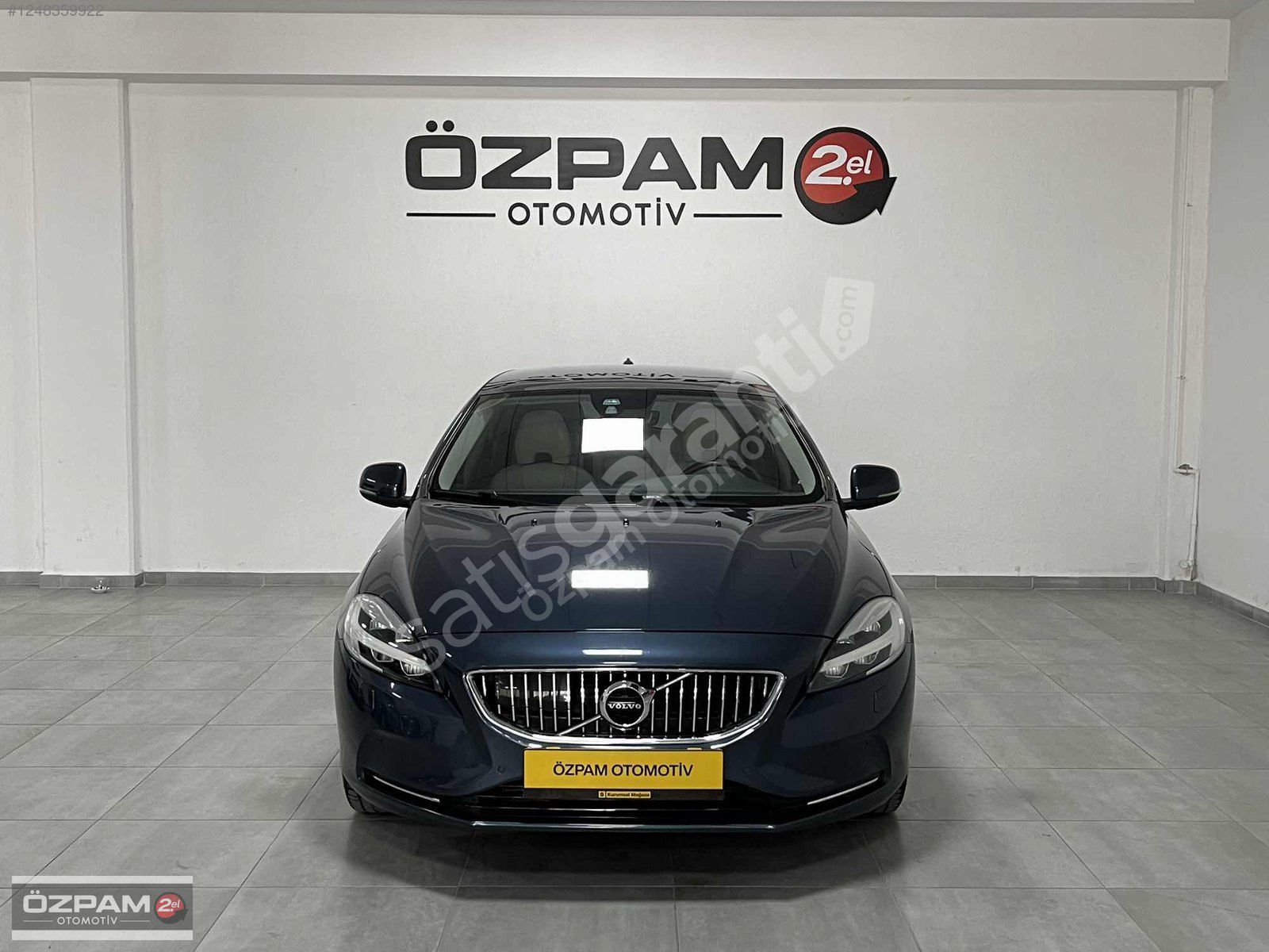 ÖZPAM 2.EL'DEN 2018 VOLVO V40 1.5 T3 İNSCRİPTİON 152 BG