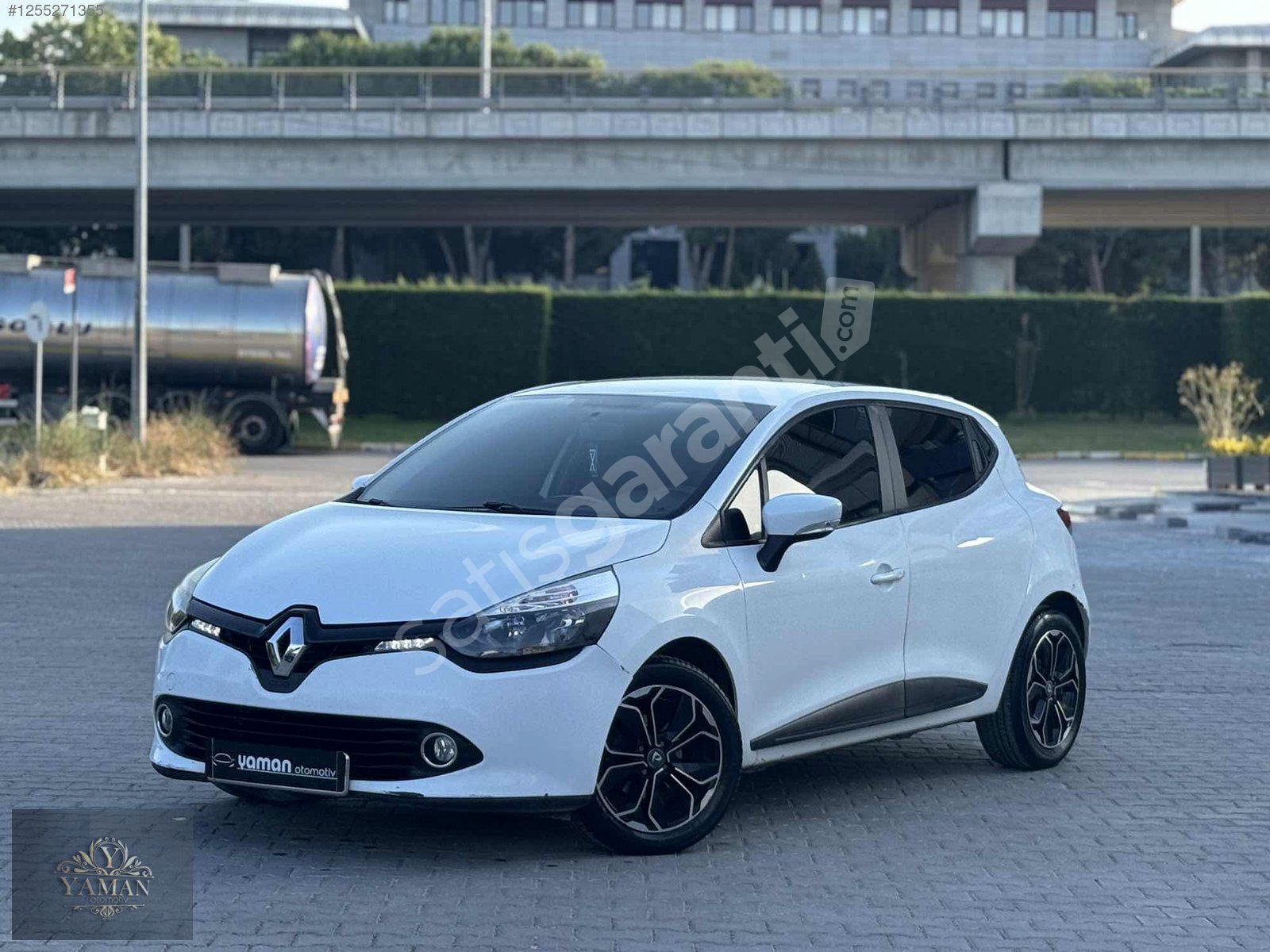 **YAMAN OTOMOTİVDEN 2015 RENAULT CLİO 1.2 JOY EKSTRALI**