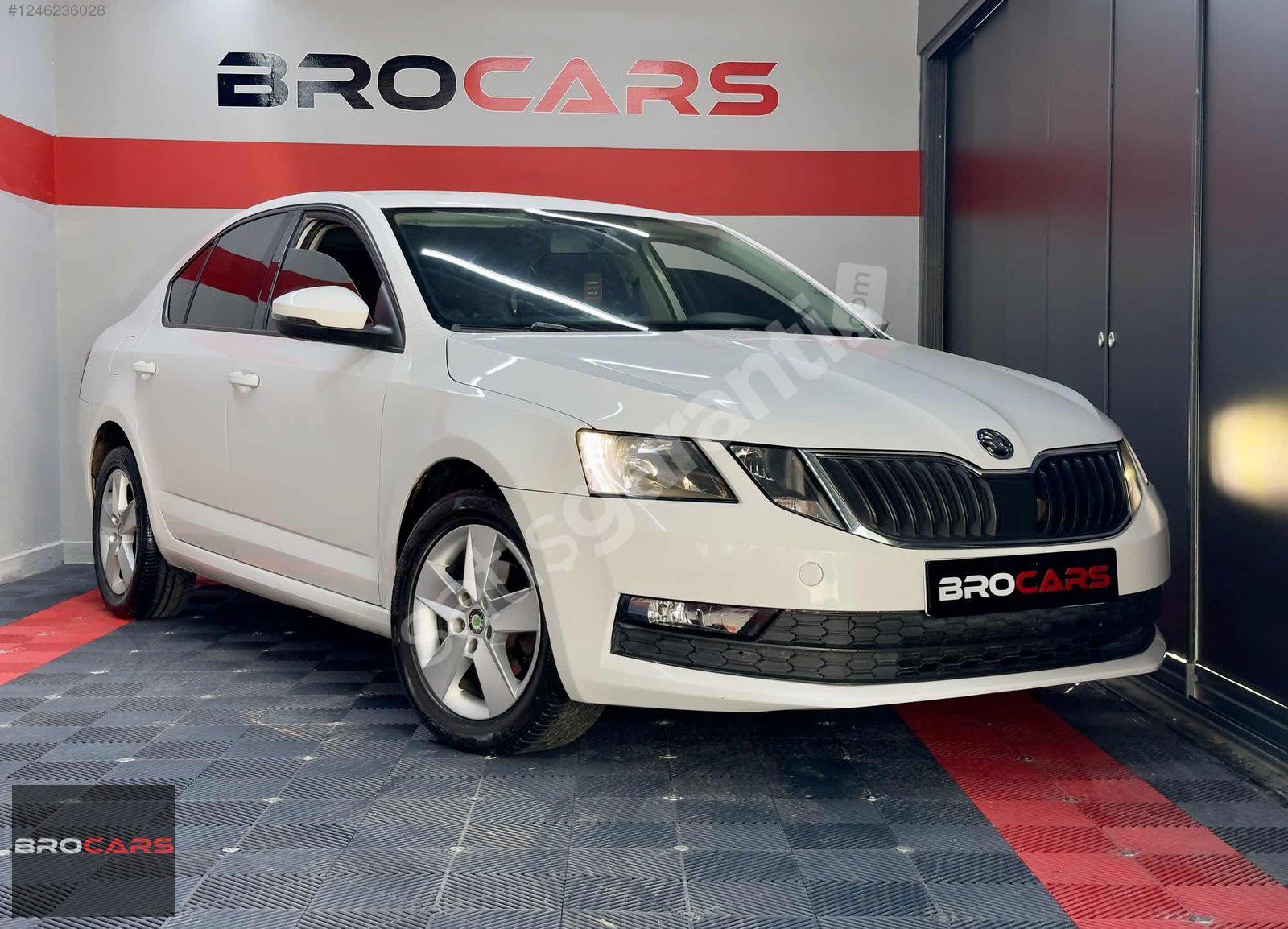 *BROCARS* 2017 OCTAVİA 1.6 DİZEL OTOMATİK DEĞİŞENSİZ 203.000 KM