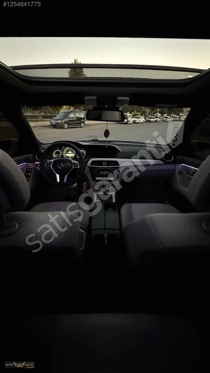 EMSALSİZ 2013 MERCEDES C180 AMG