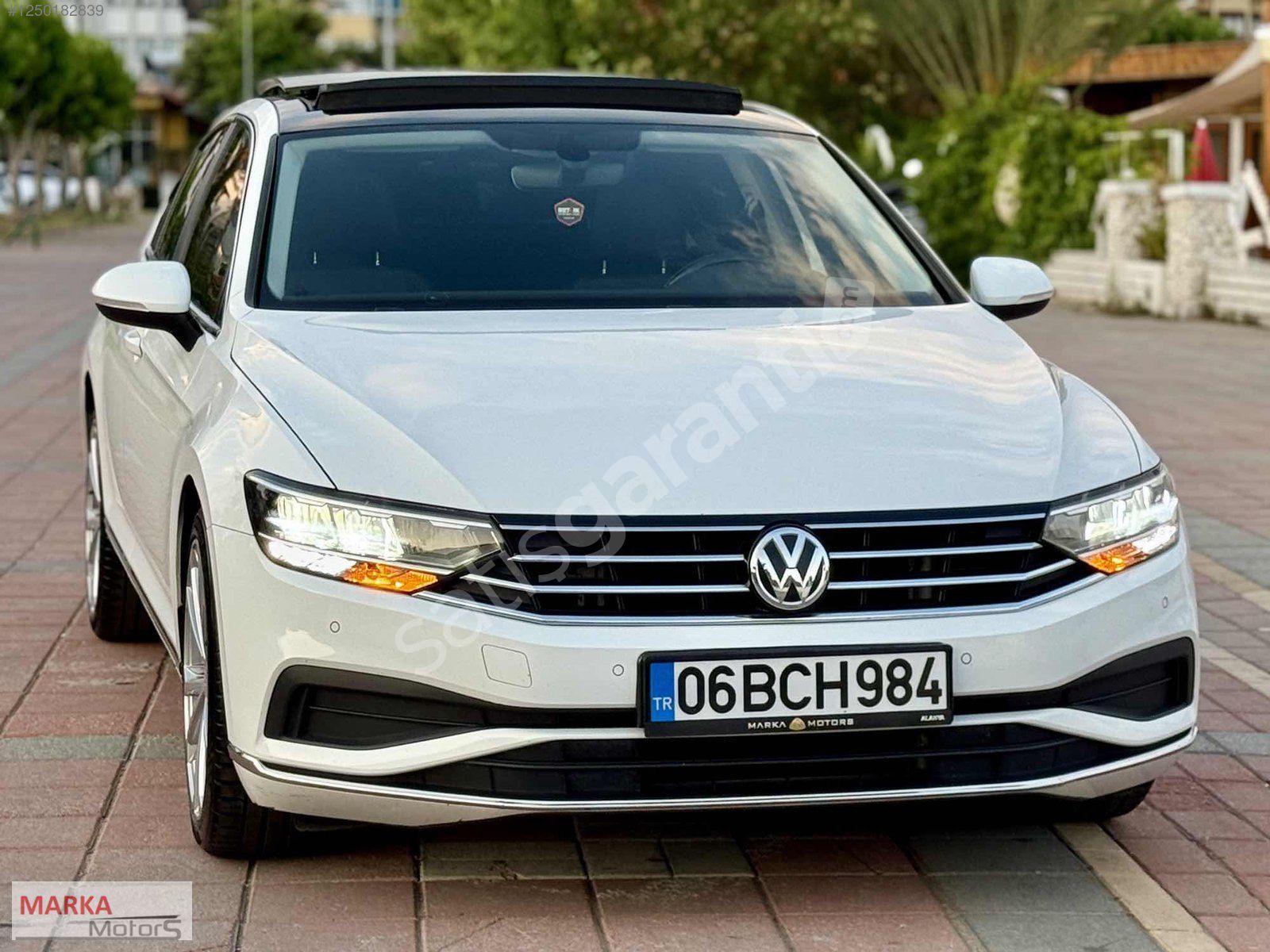 BOYASIZ 2019 VW PASSAT 1.5 TSI IMRESSİON CAM TAVAN+YENİ LOGO