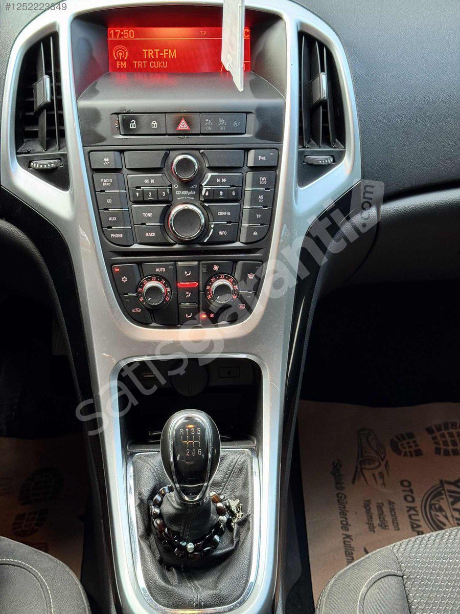 2015 model 1.4T 140 bg astra j