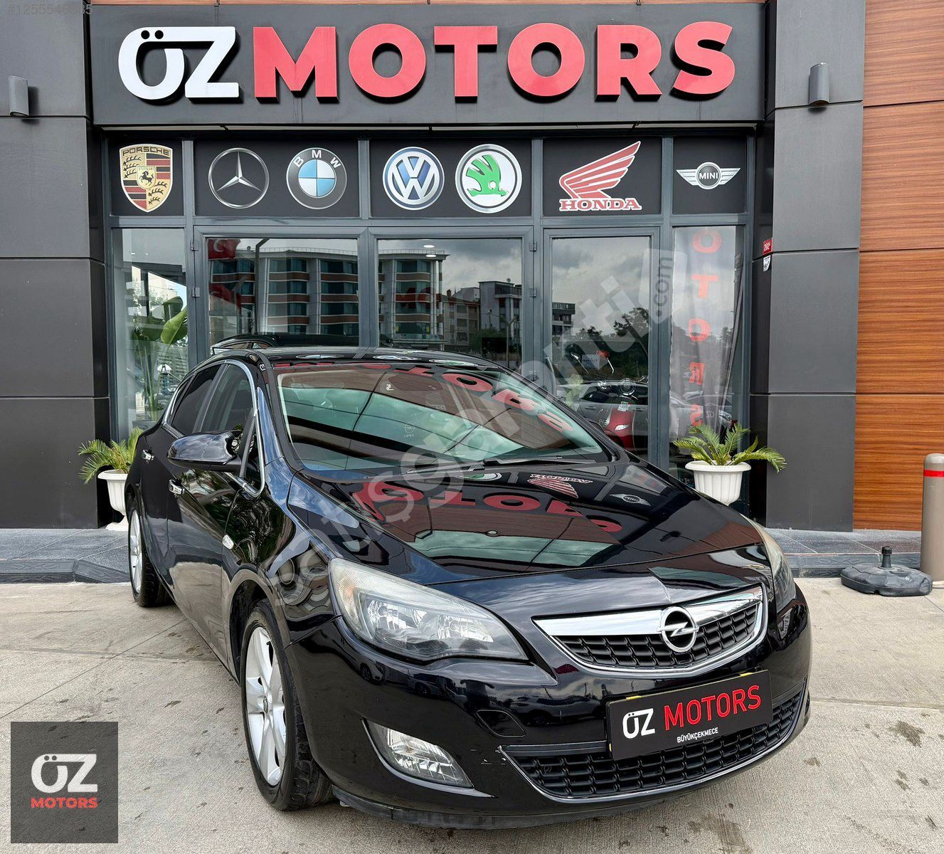 ÖZ MOTORS 2011 ASTRA 1.4T SPORT 115.000km OTOMATİK DEĞİŞENSİZ