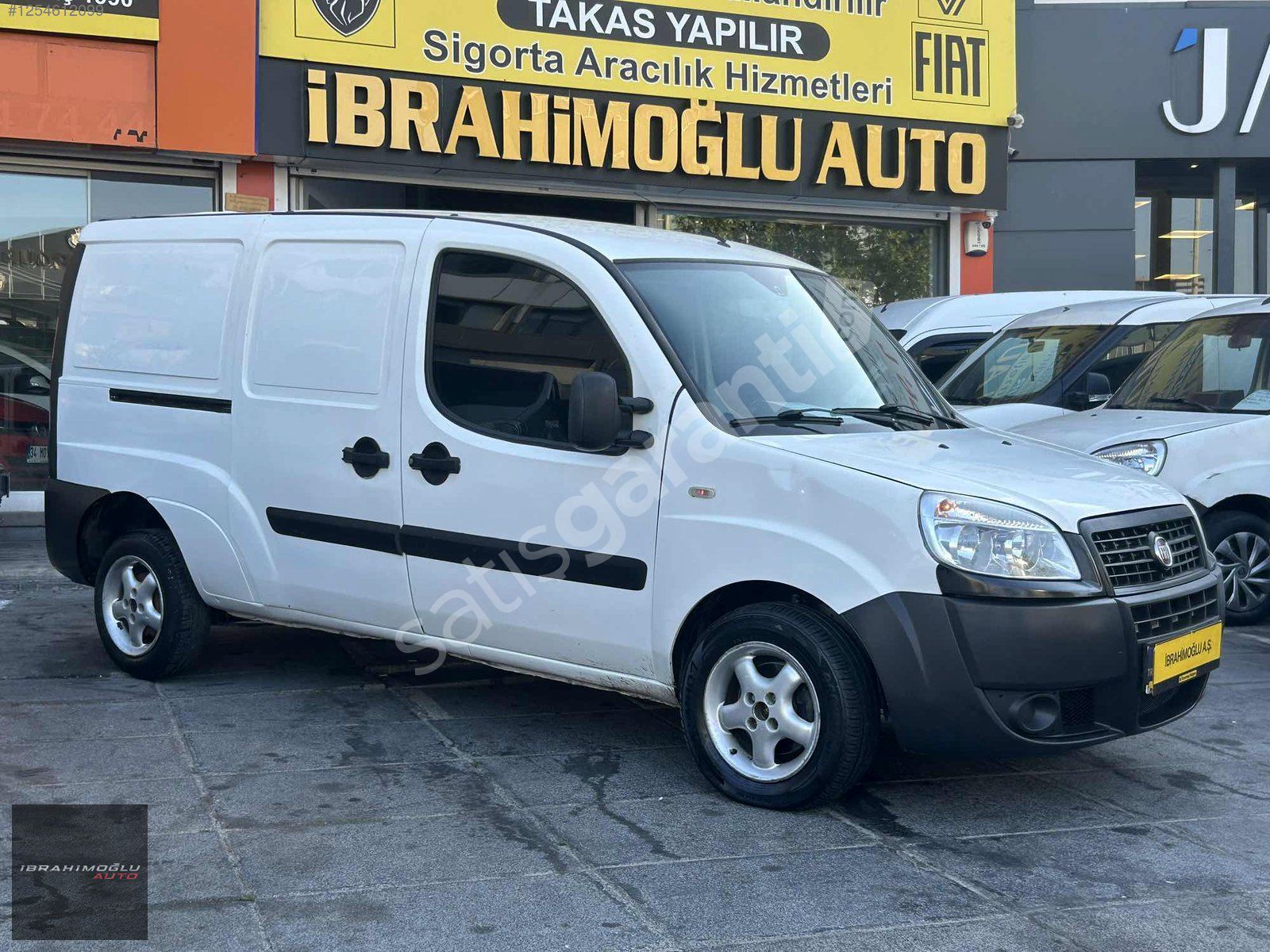 OLDUKÇA BAKIMLI 2008 DOBLO 1*3 MULTİJET 75HP MAXİ PANELVAN